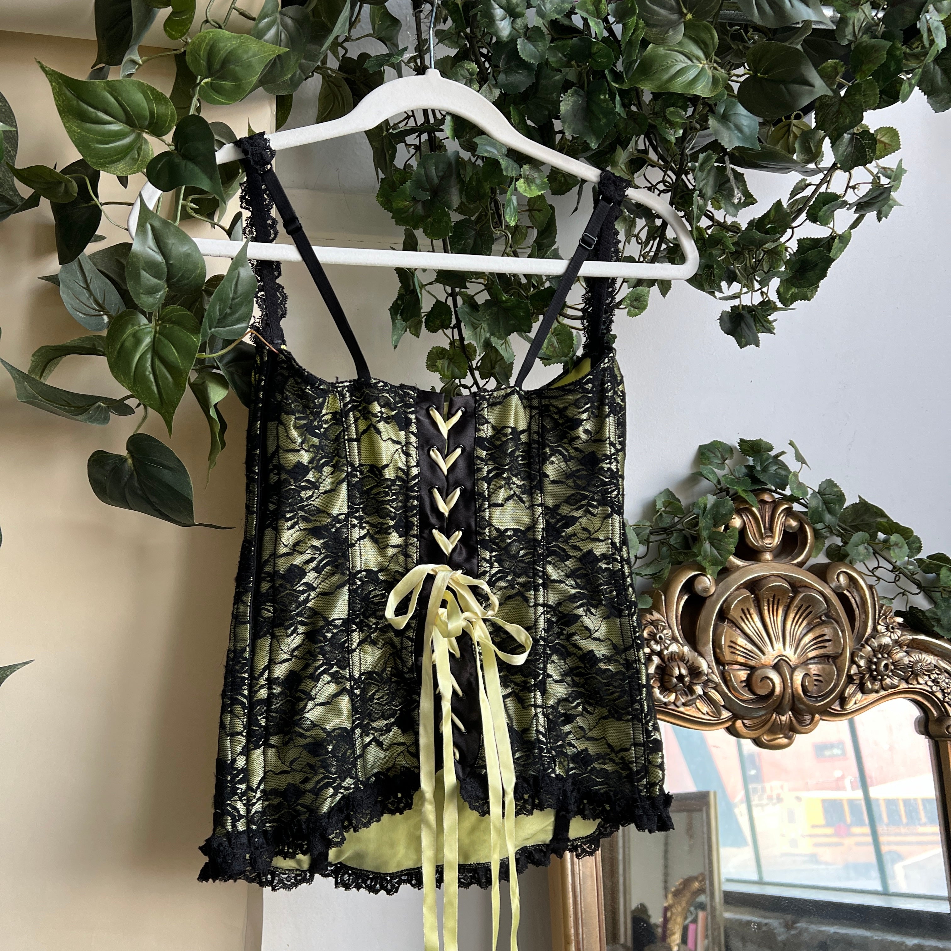 Black lace yellow satin corset (L)