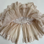 Vintage 80s romantic lace capelet