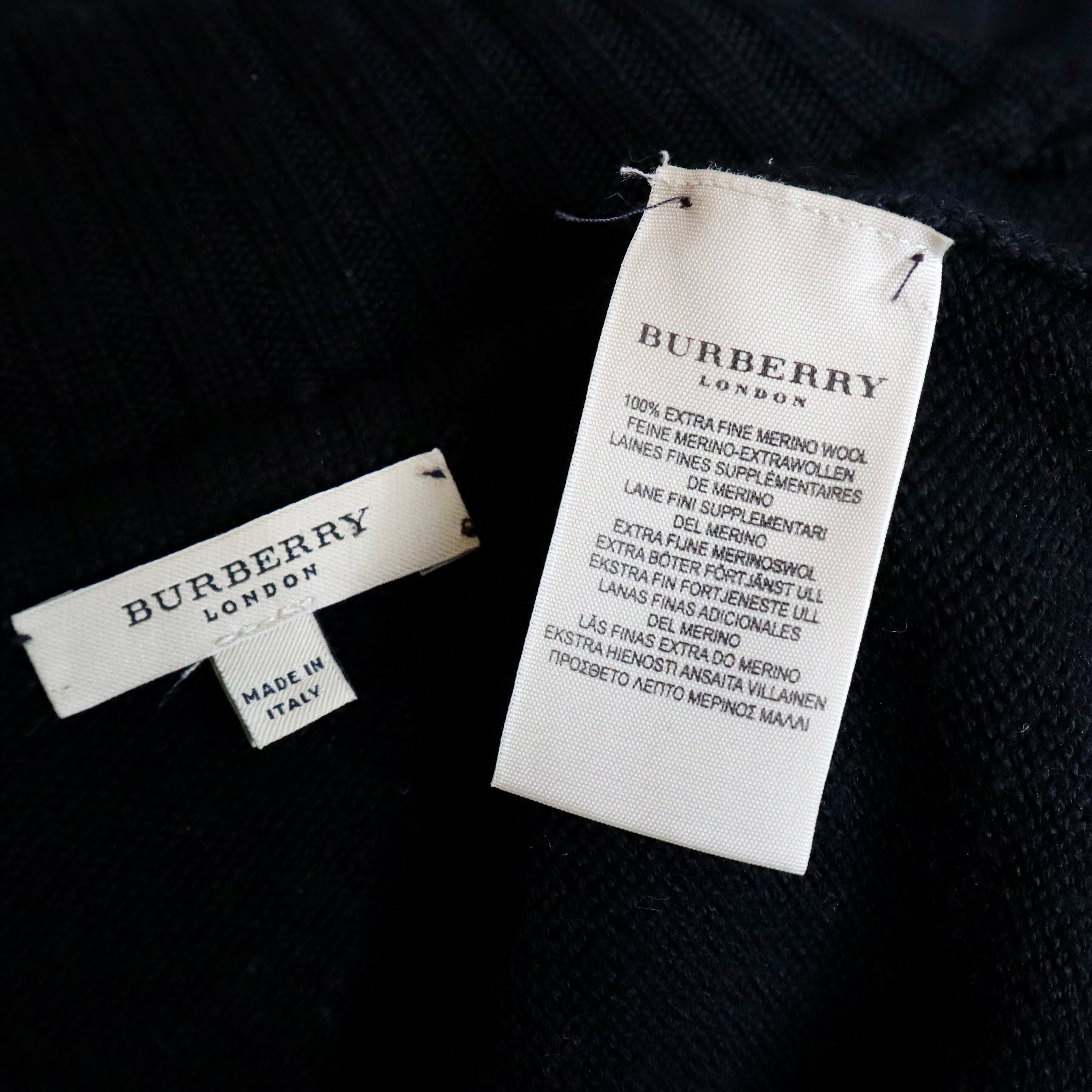Y2K BURBERRY Pullover Sweater (S/M)