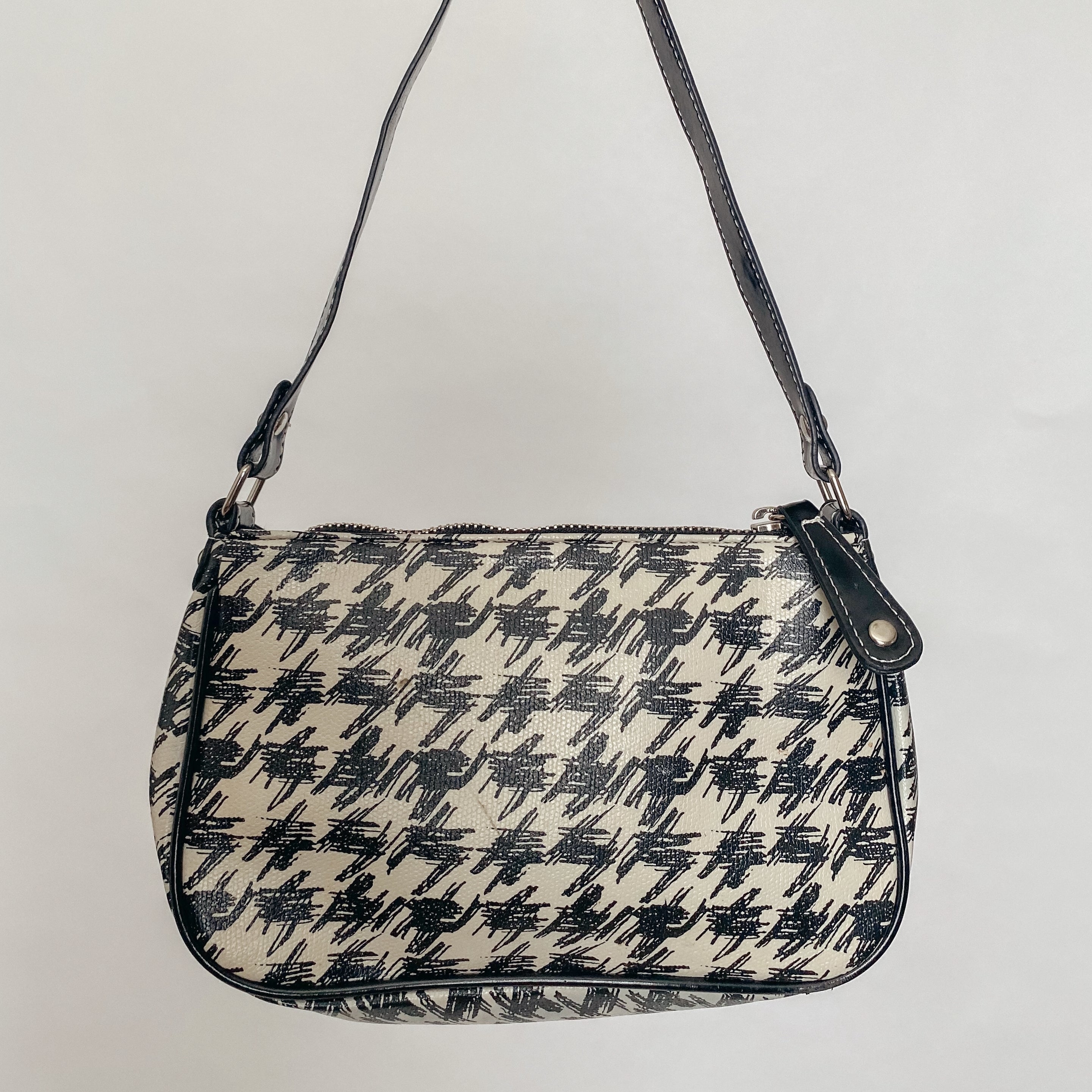 houndstooth shoulder bag