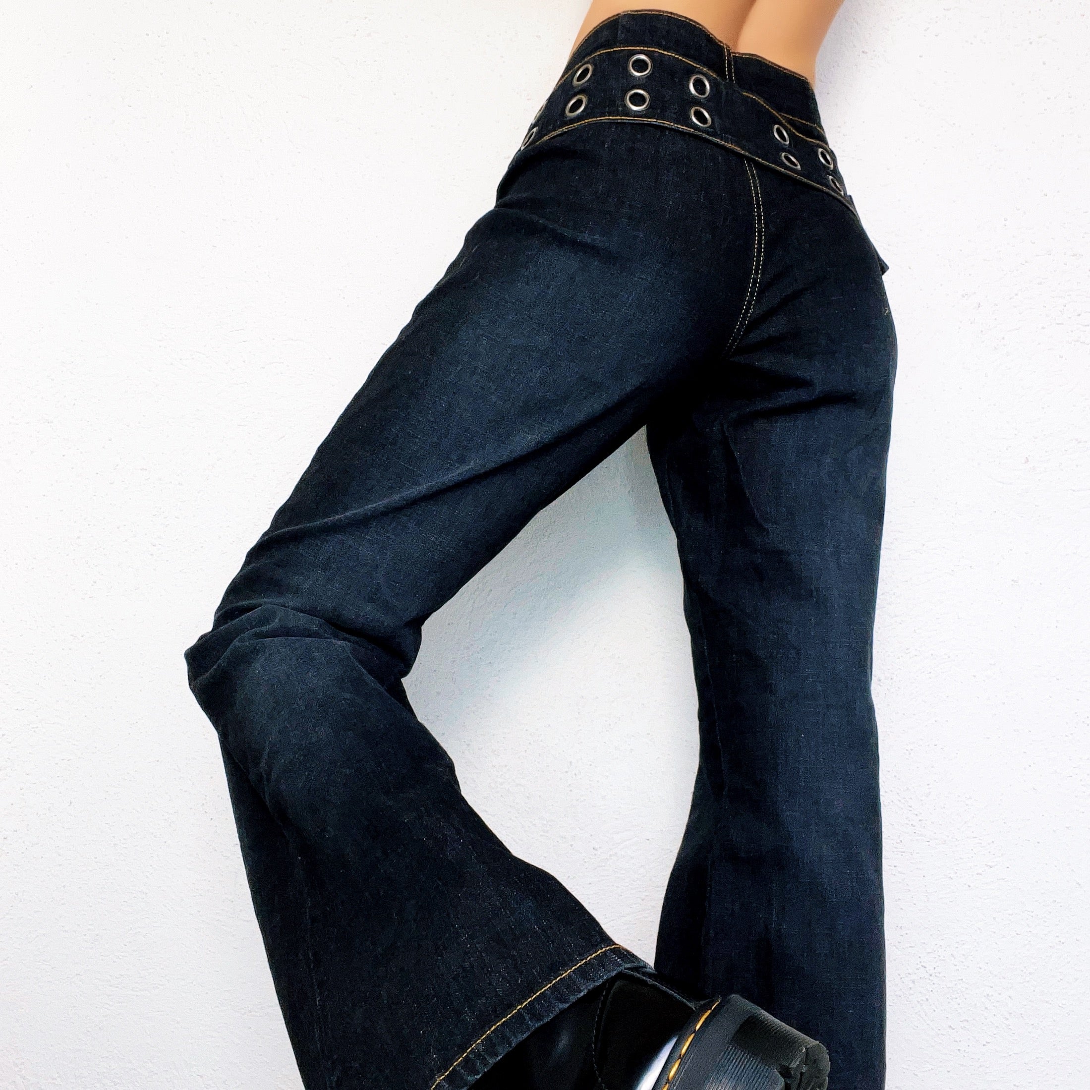 Grommet Belt Flare Jeans