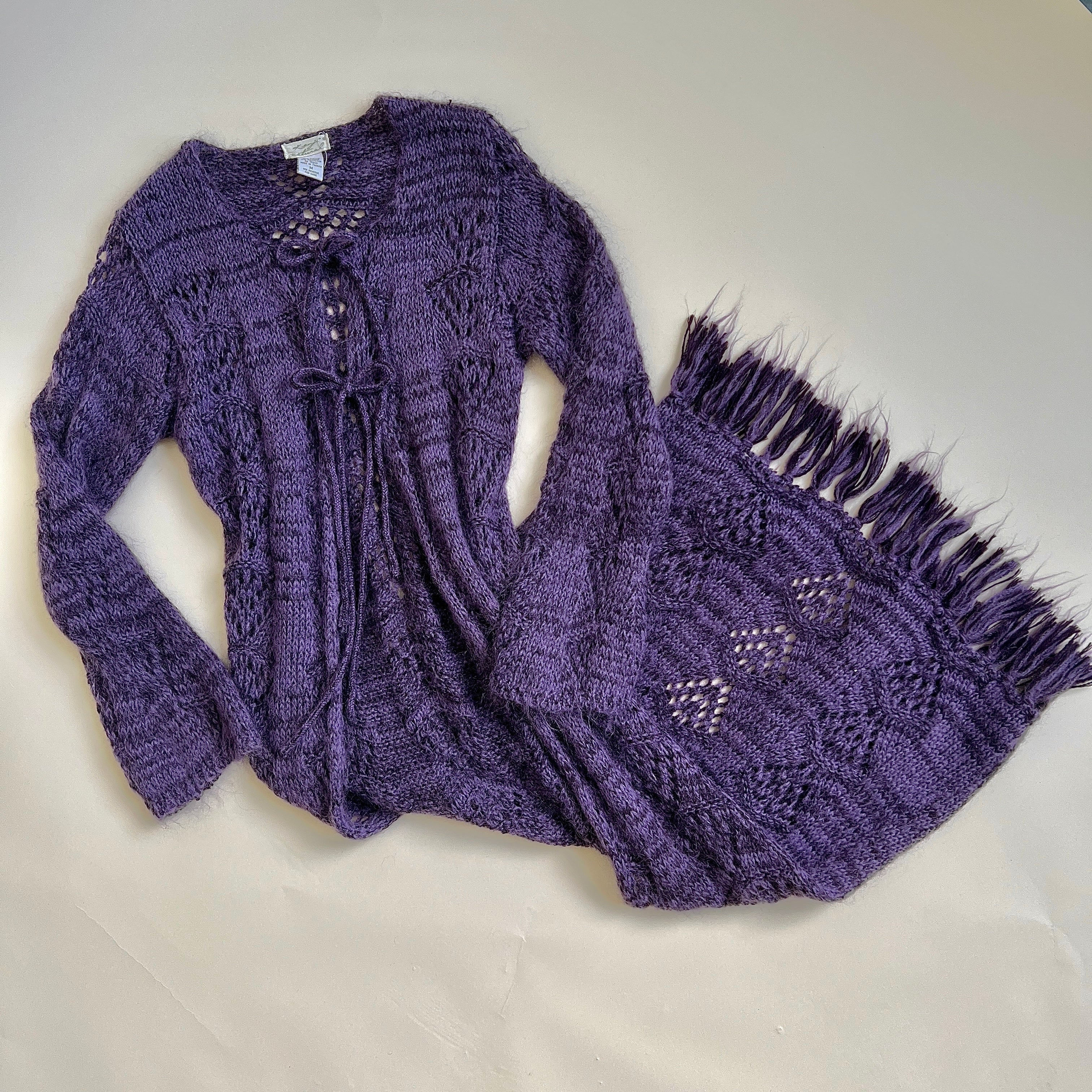 Vintage 90s dark purple knitted maxi cardigan - M