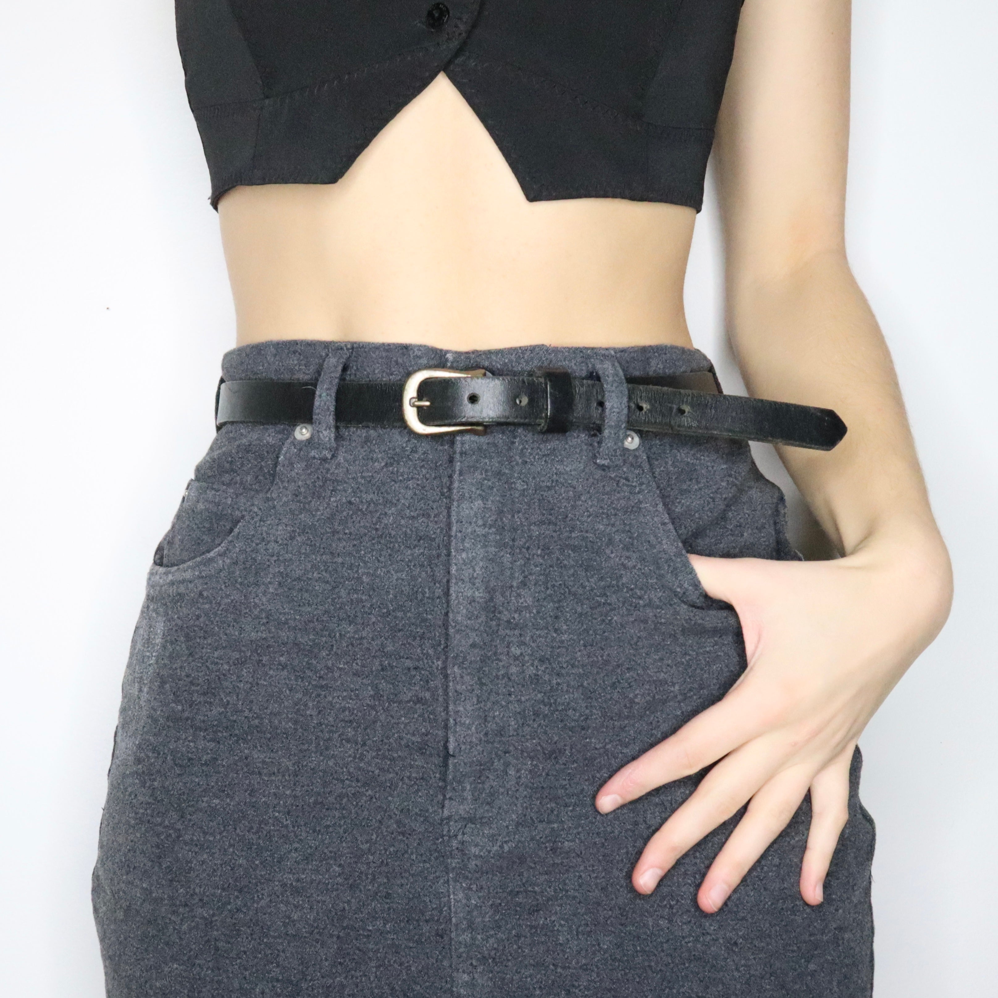 90s Thin Black Leather Belt (S/M)
