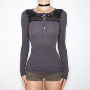 Y2K Gray Long Sleeve Henley Tee (XS)