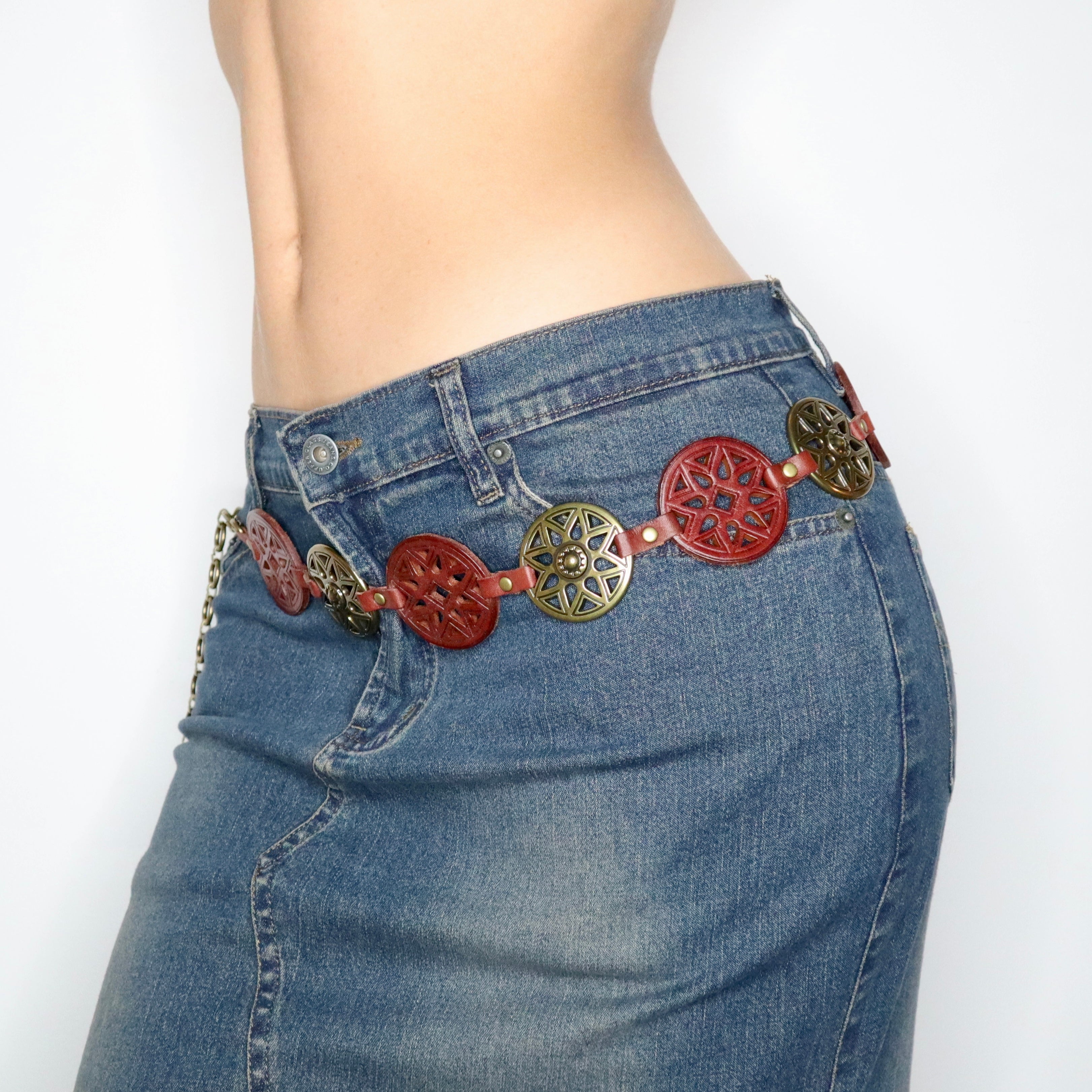 Y2K FOSSIL Medallion Belt (S/M)