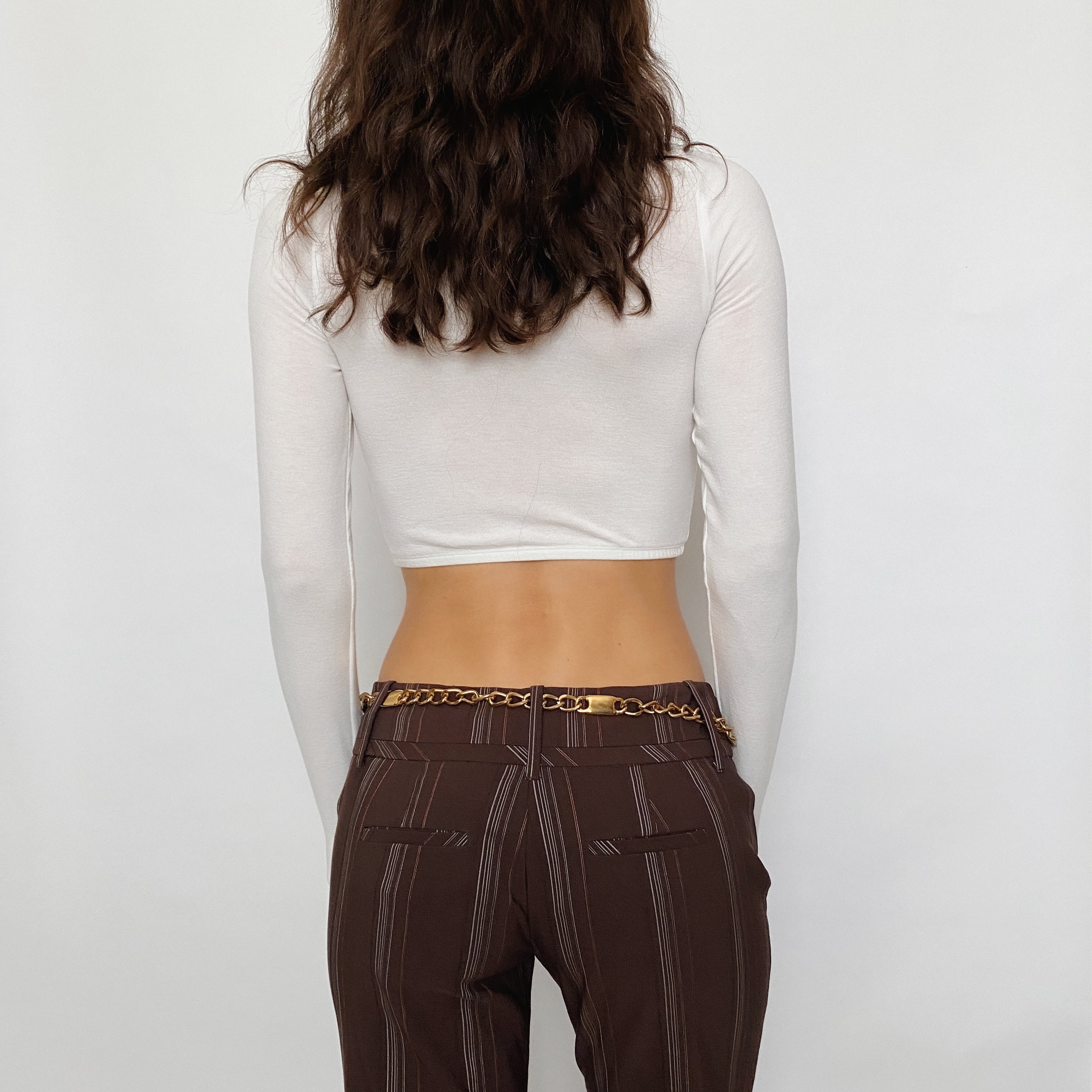 white crop with cups - medium