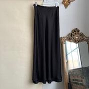 Vtg 90s black satin maxi skirt (S/M)