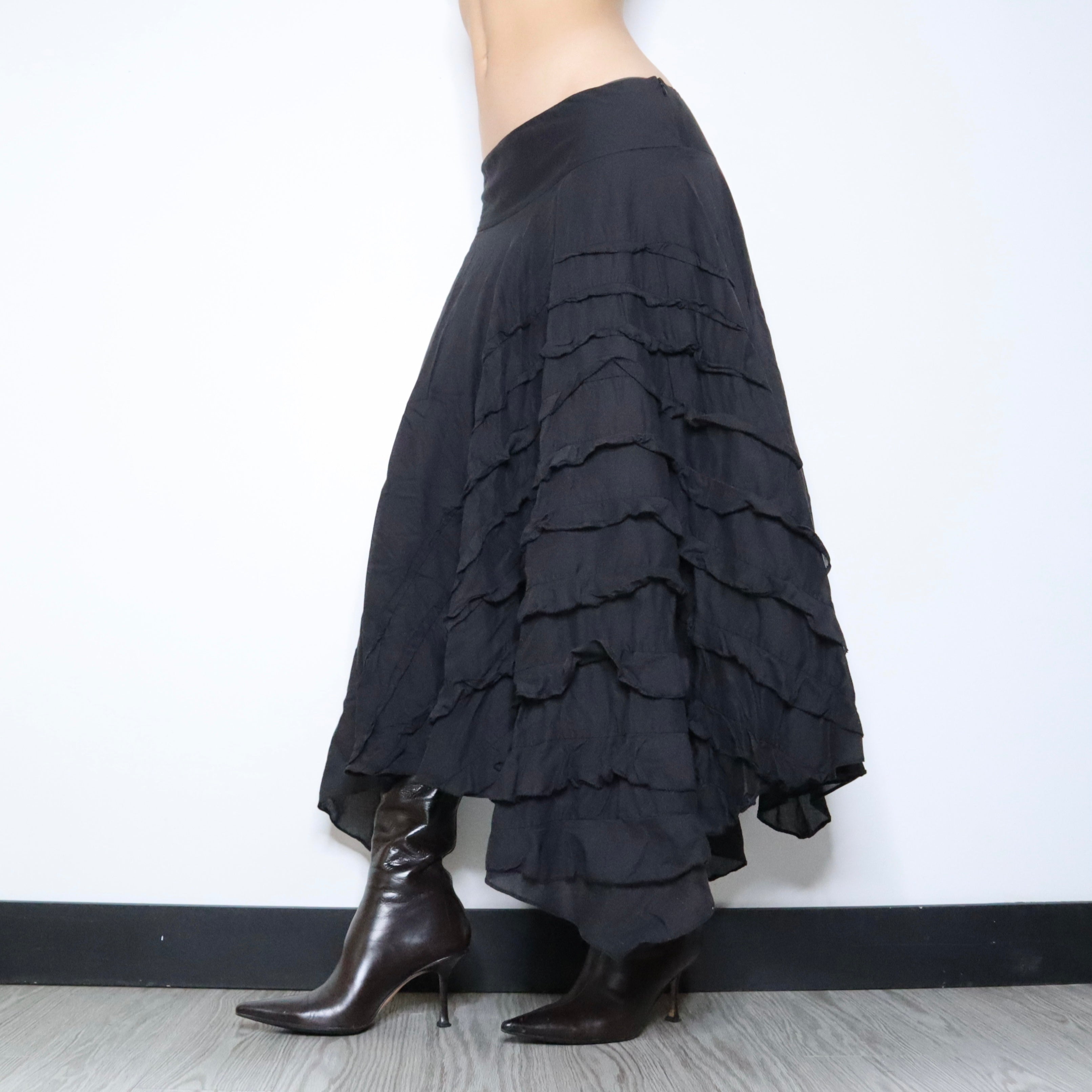 90s DKNY Whimsigoth Maxi Skirt (M)