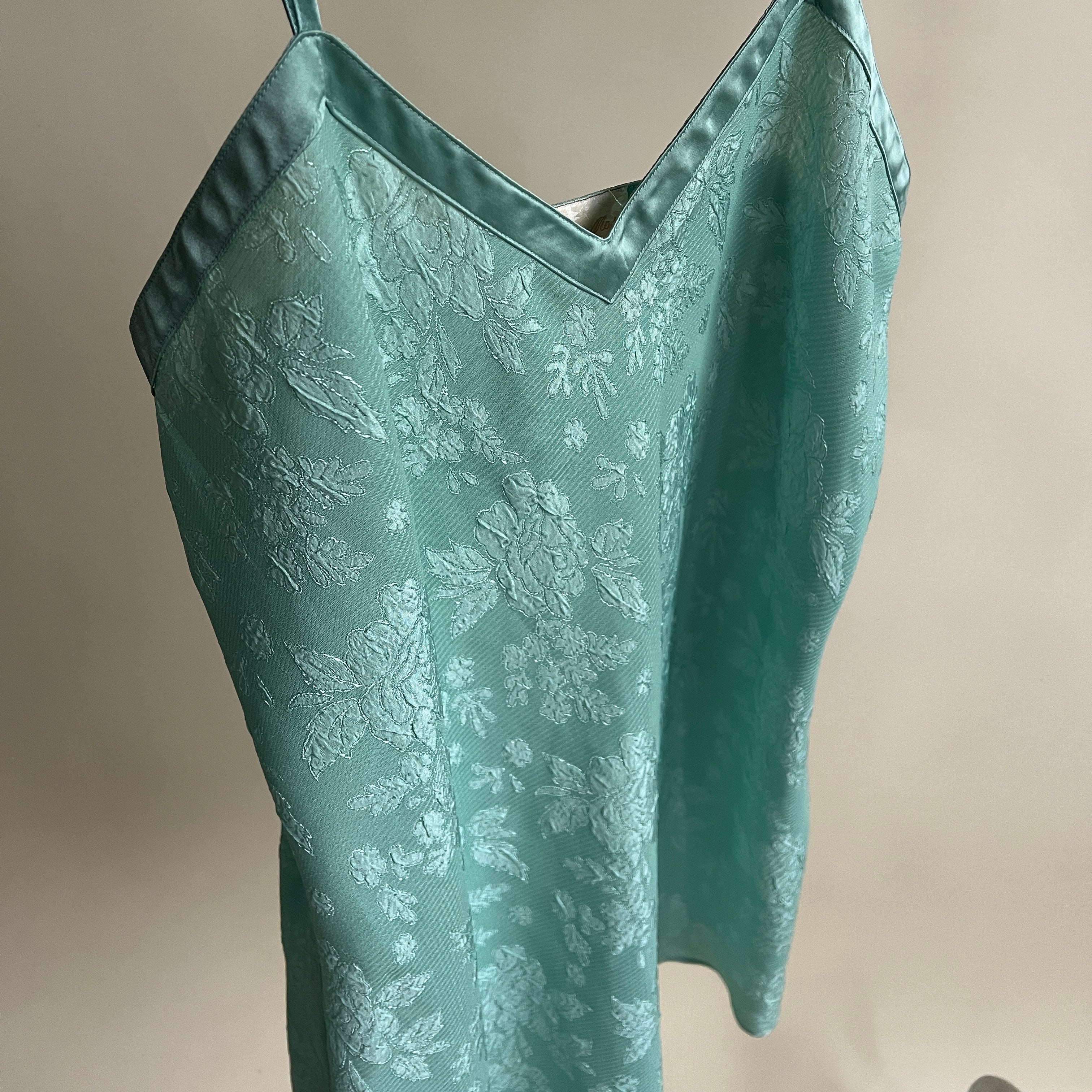 Mint green mini lace slip (XL)