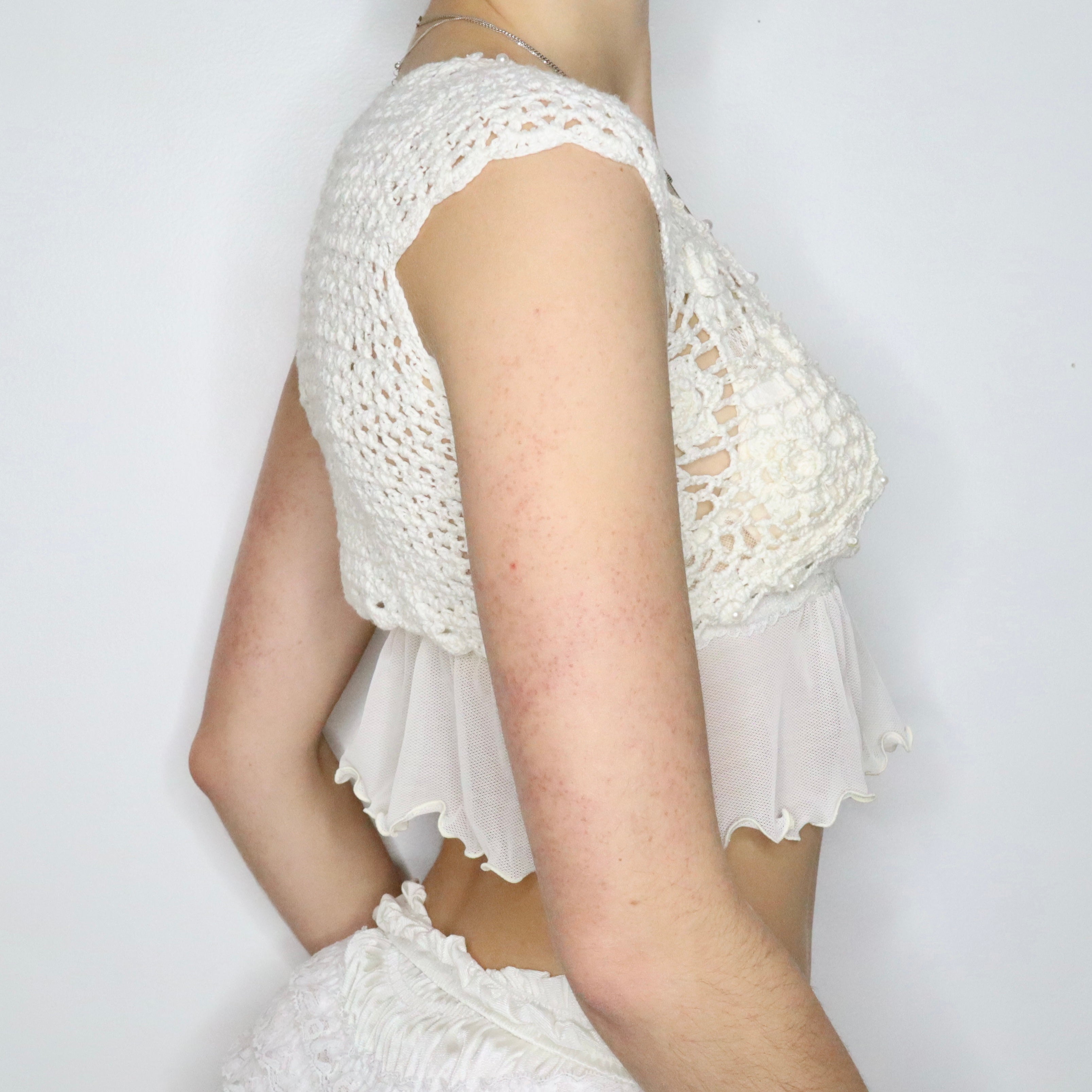 90s White Crochet Flower Bolero (XS)