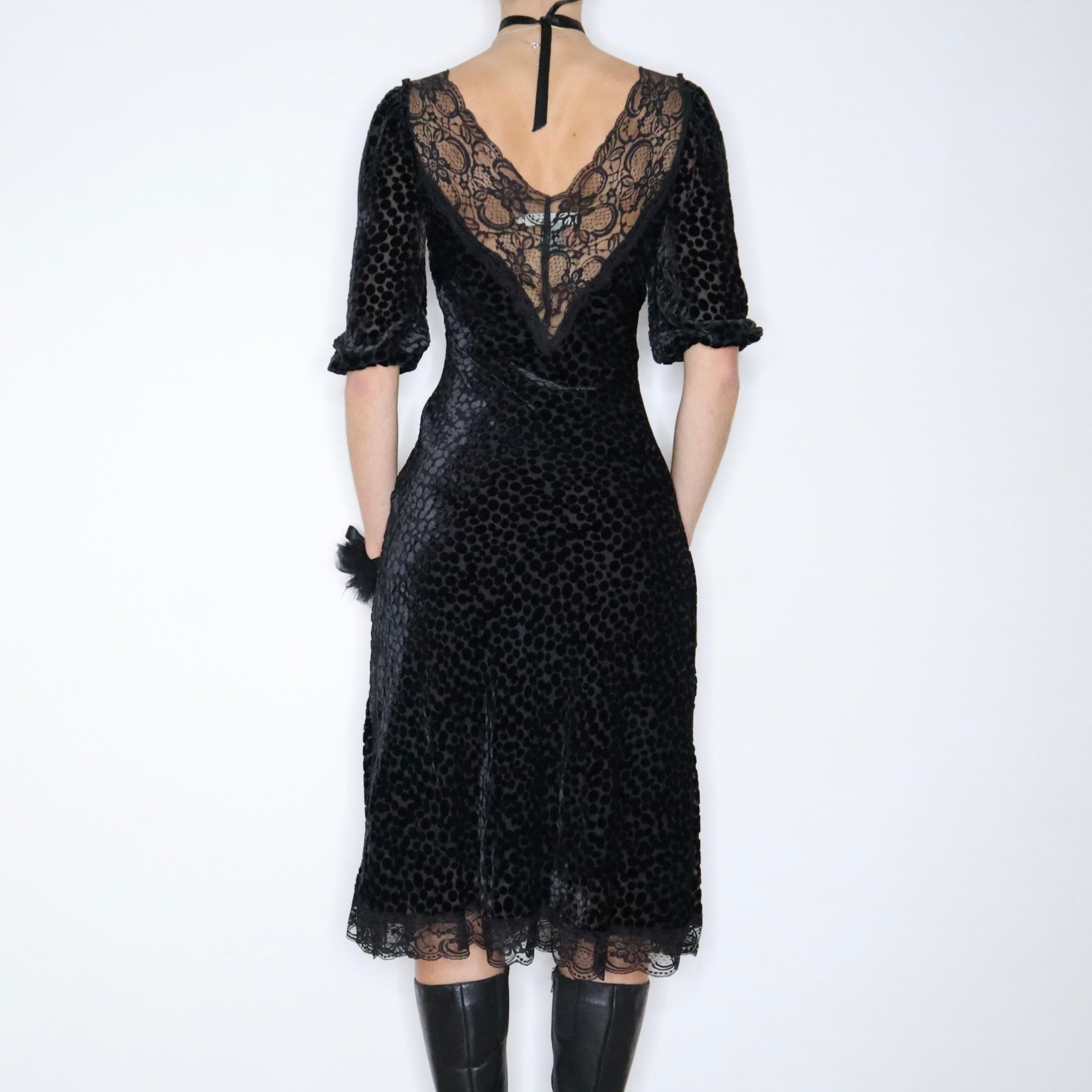 90s Romantic Black Midi Dress (S)