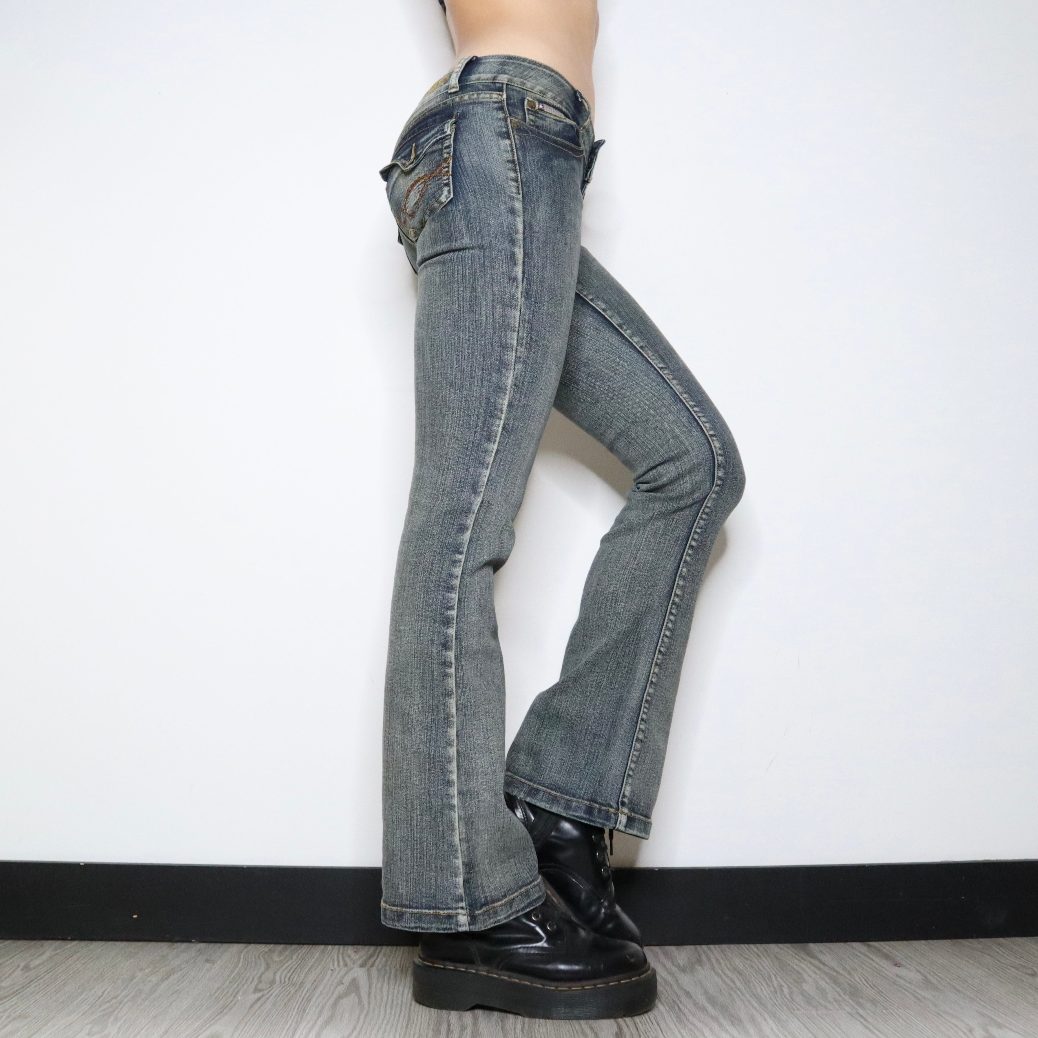 Low Waisted Flare Jeans (Small)