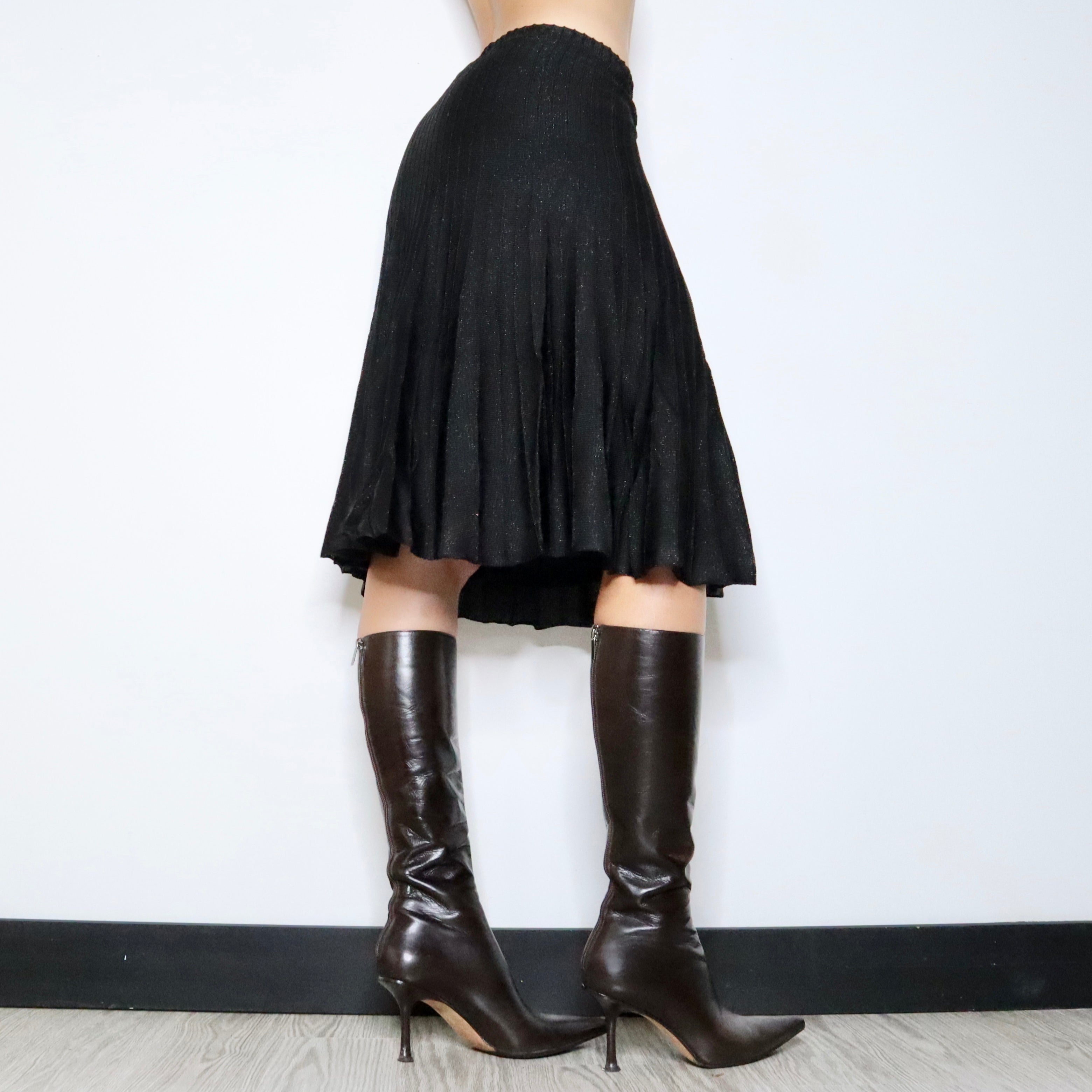 90s ST. JOHN Pleated Knit Skirt (S)