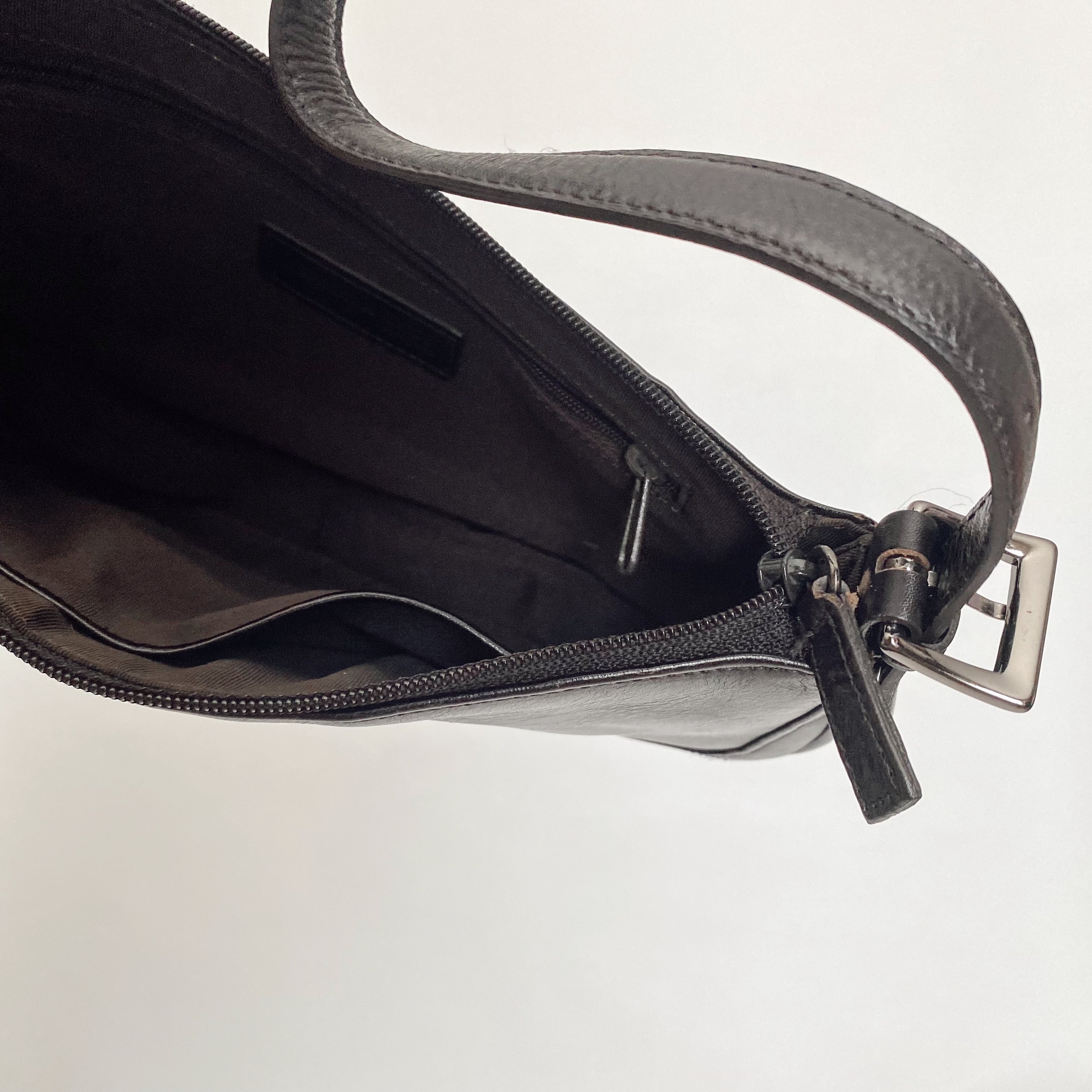 leather shoulder bag
