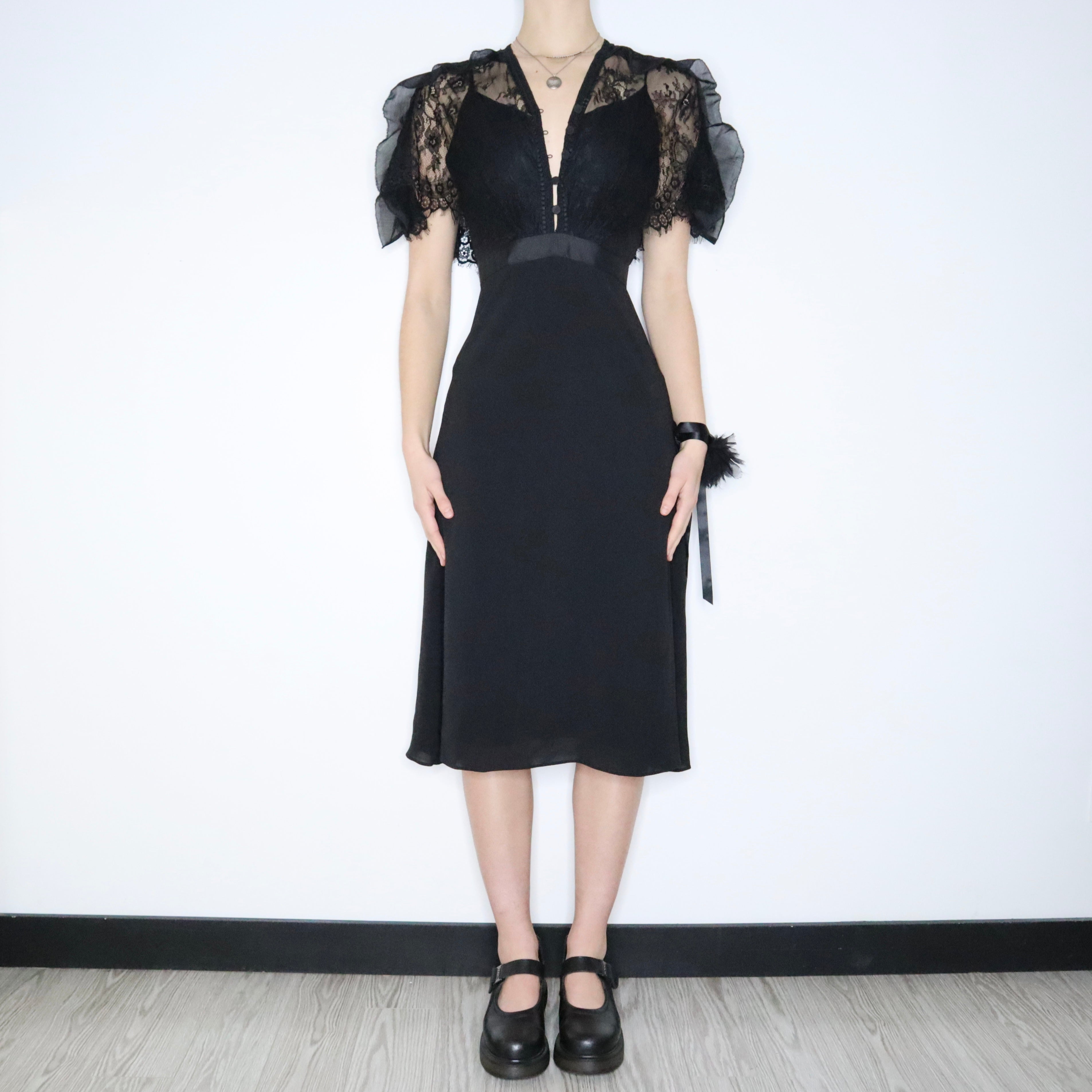 knee length dresses for ladies SELF PORTRAIT Black Mason Midi Dress (S) – Holy Thrift
