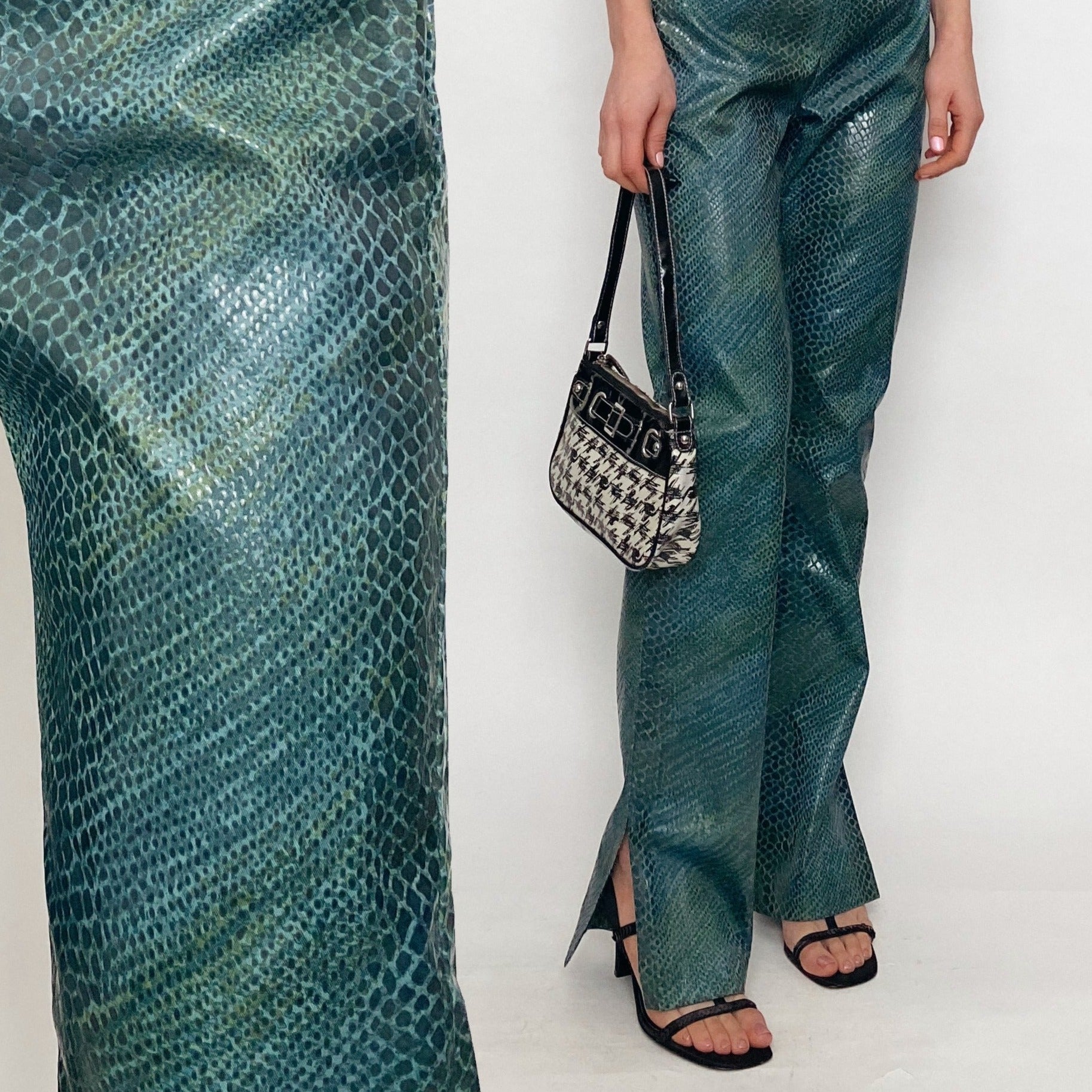 houndstooth shoulder bag