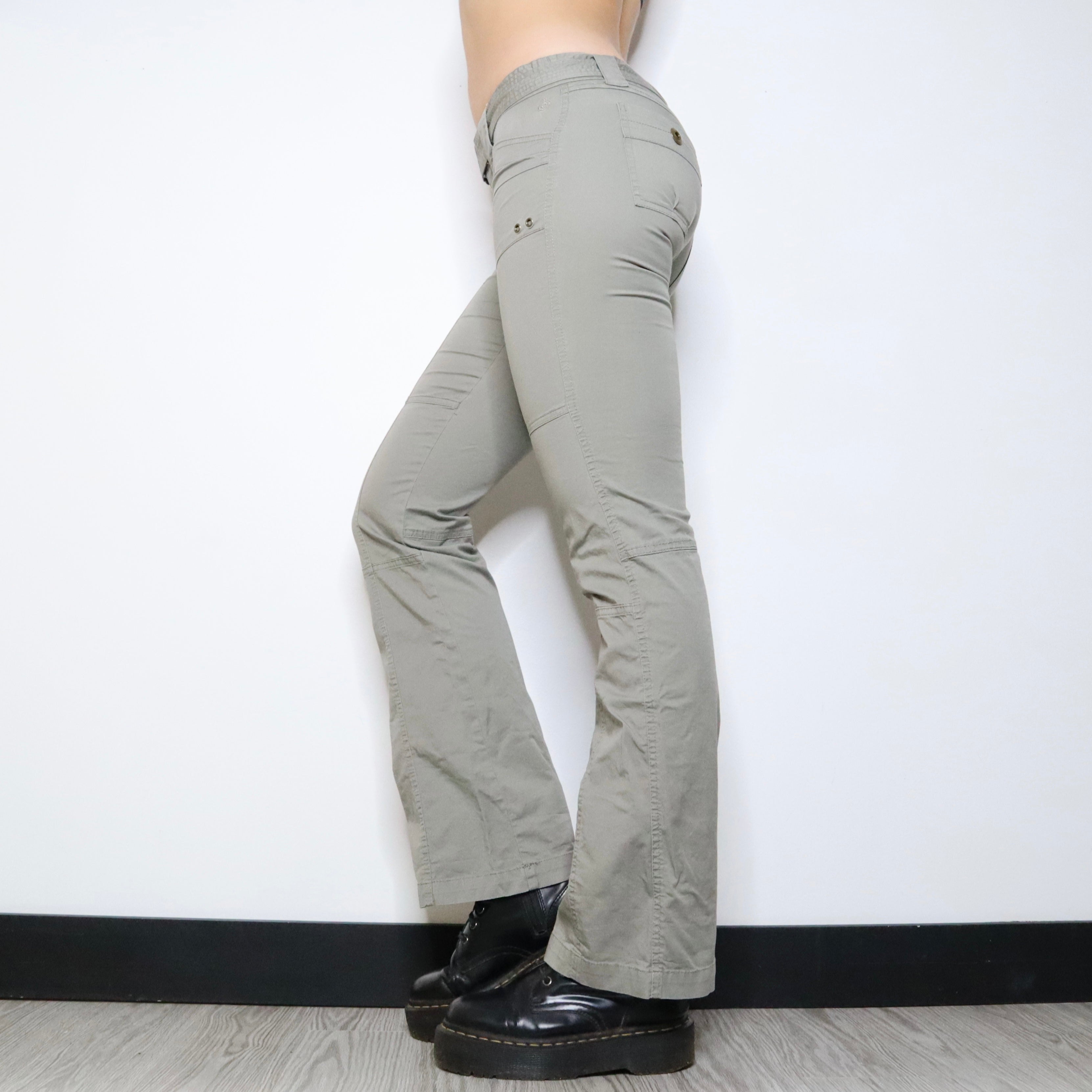Y2K Khaki Cargo Pants (XS)