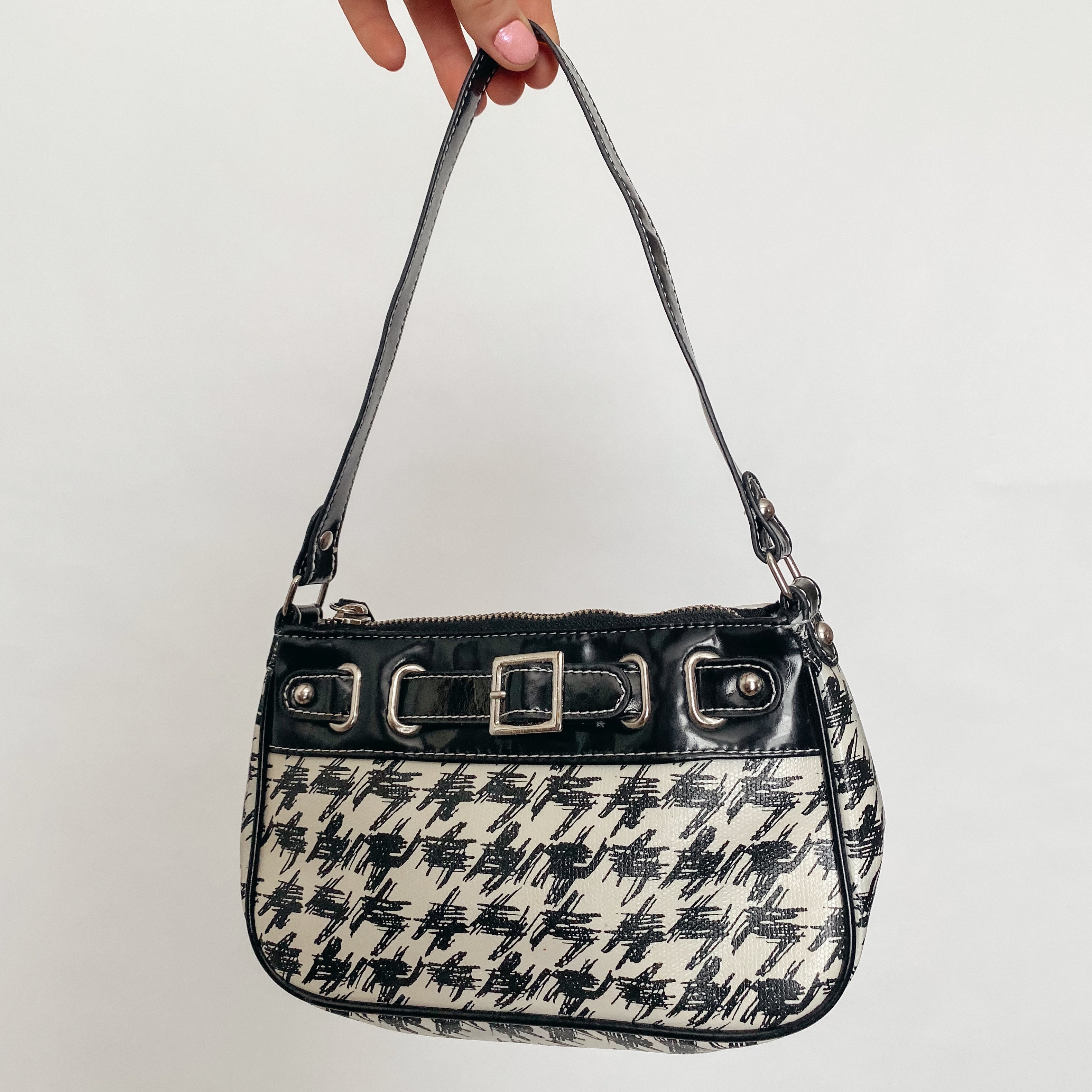 houndstooth shoulder bag