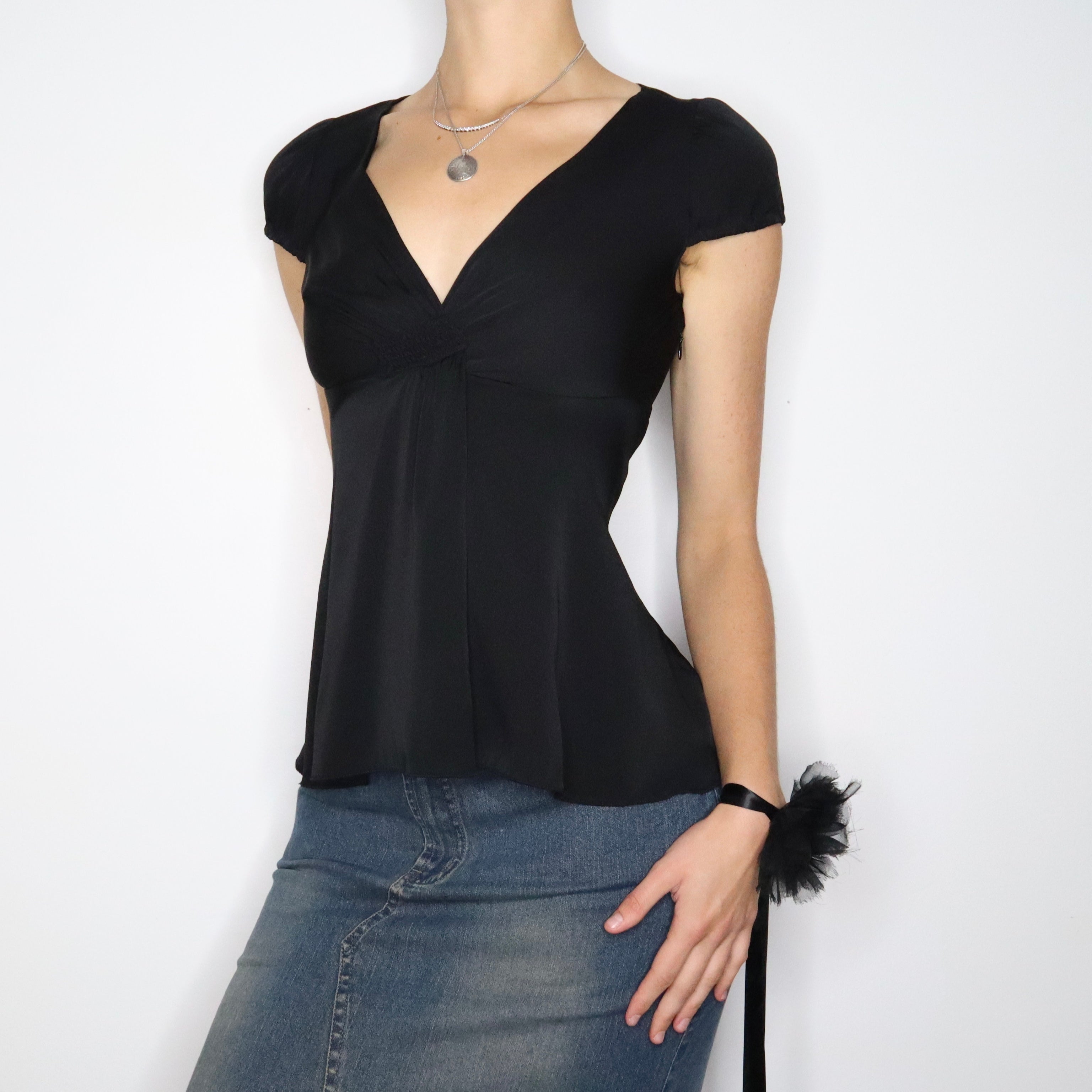 Vintage Y2K Elie Tahari Black Silk Babydoll Blouse (XS)