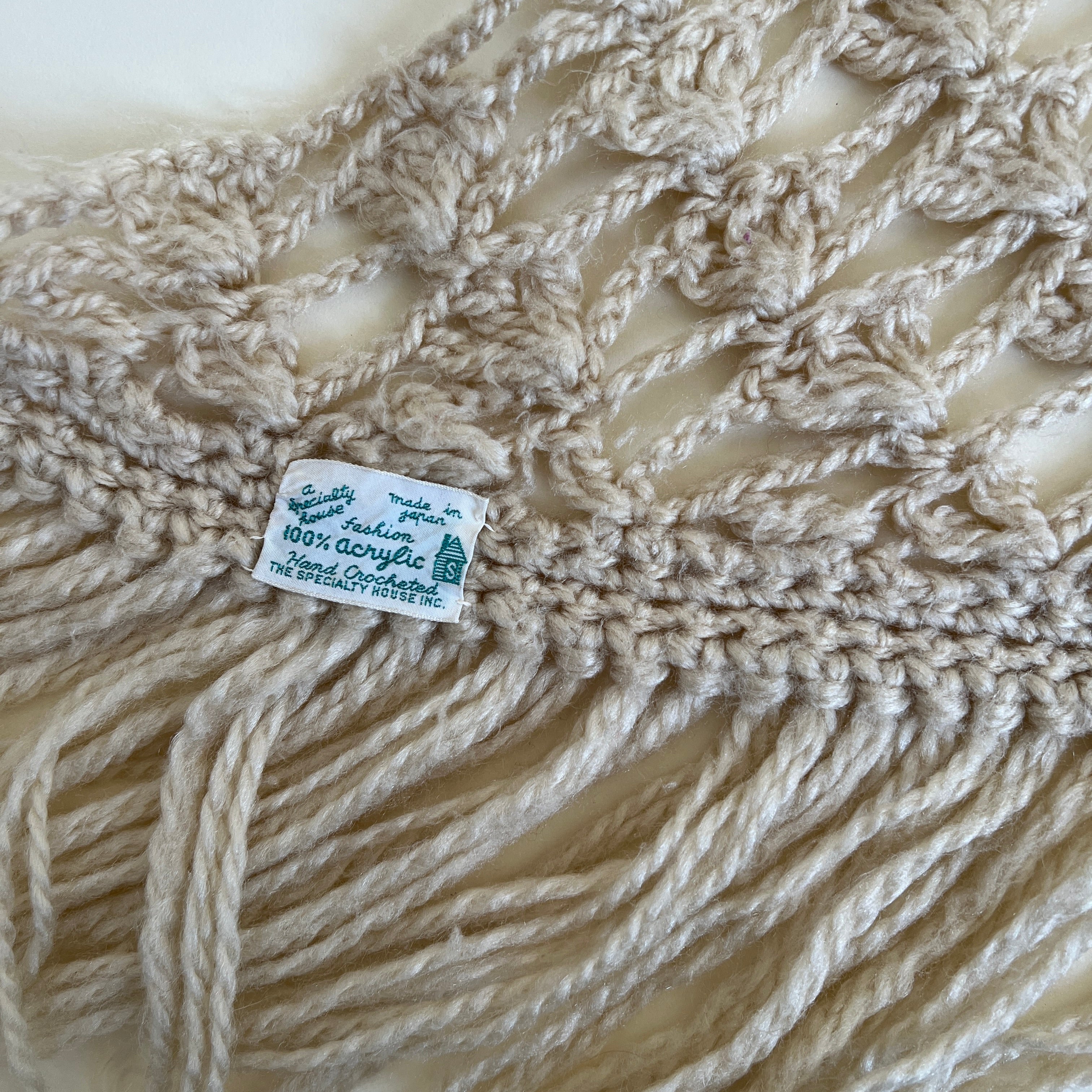 Vtg 60s/70s crochet fringe wrap