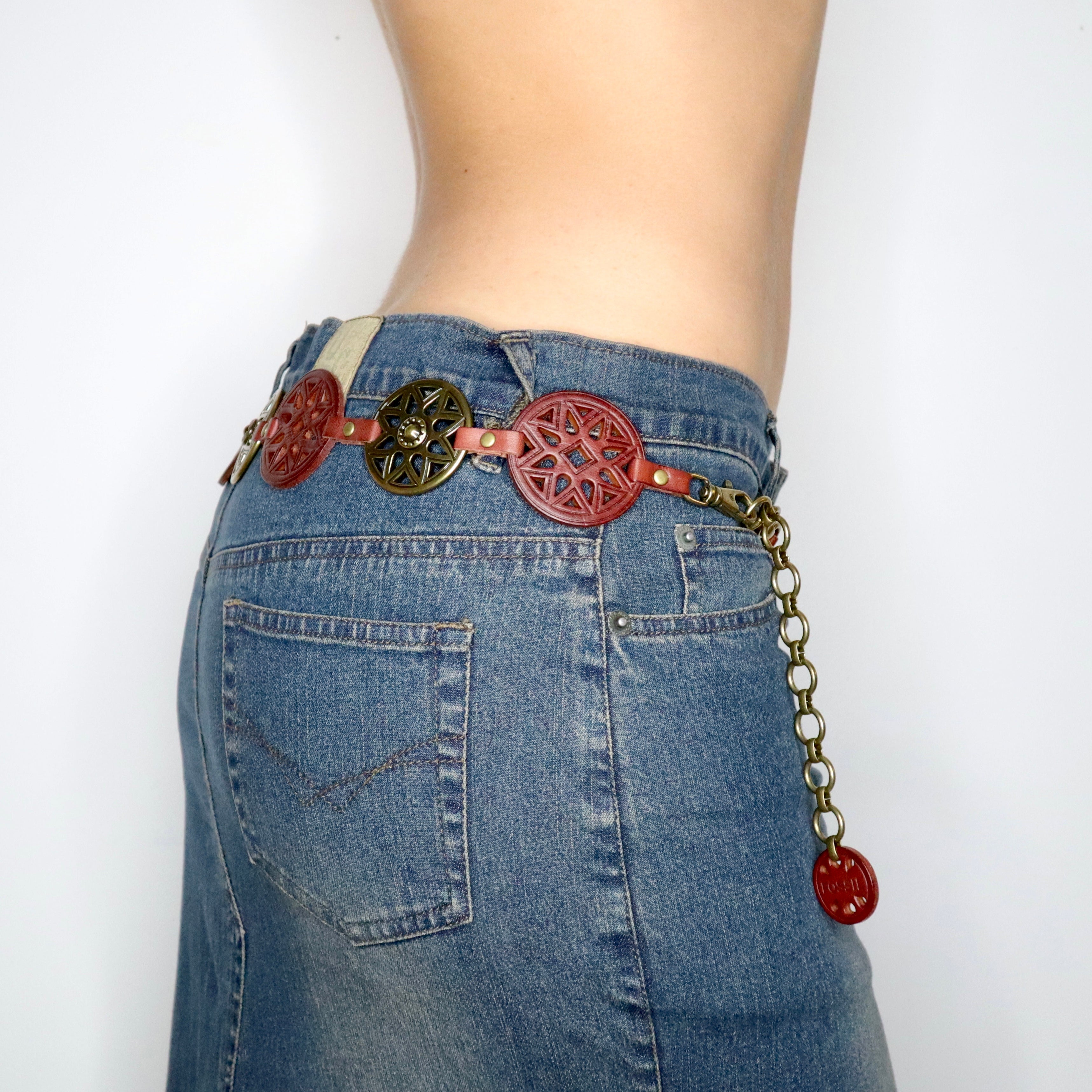 Y2K FOSSIL Medallion Belt (S/M)