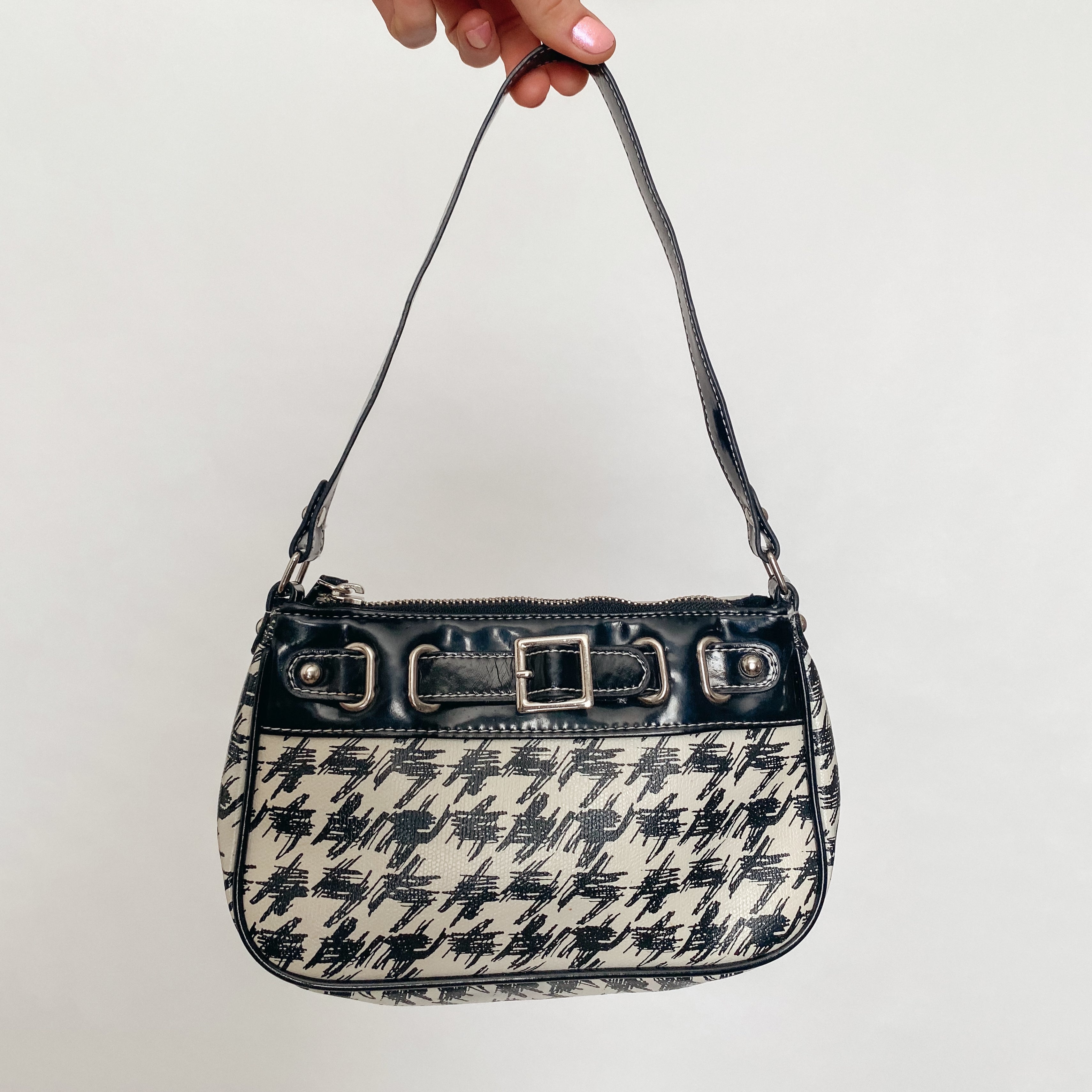 houndstooth shoulder bag