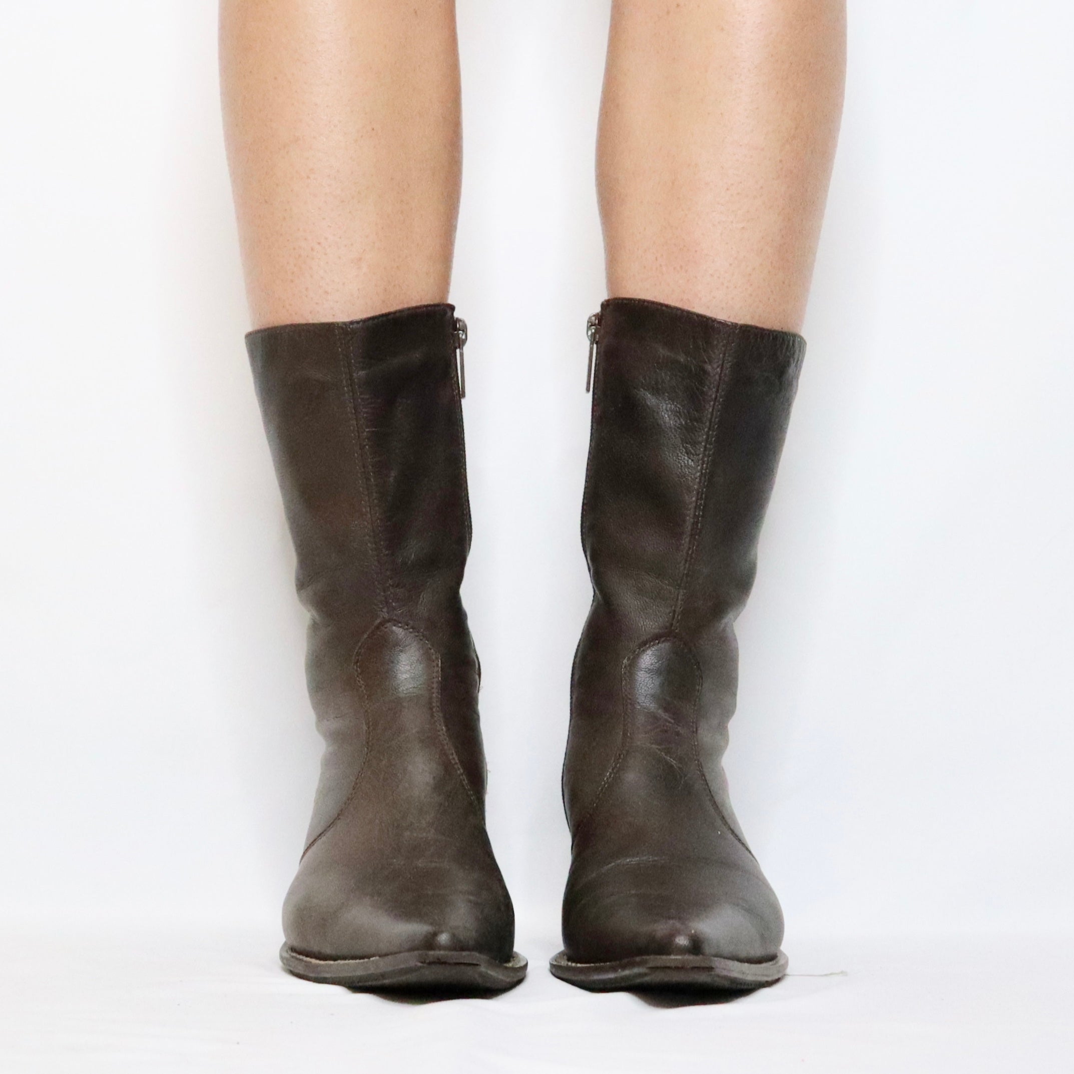 Pointed Toe Western Boots (5.5-6 US)