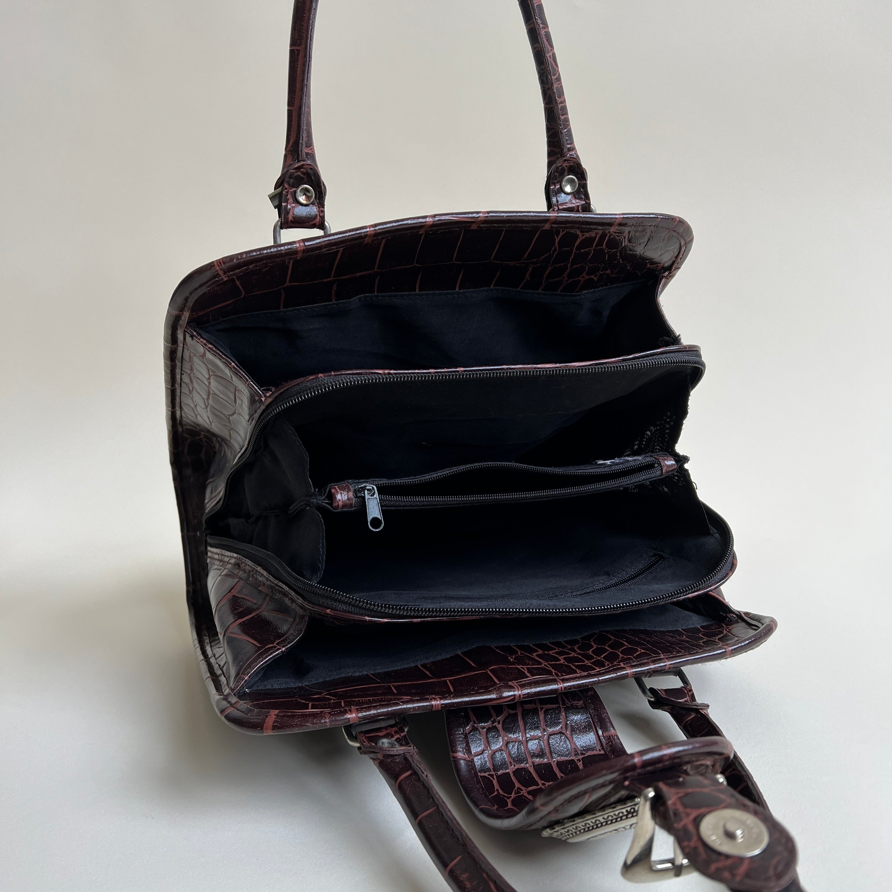 Dark western silver heart & faux leather purse