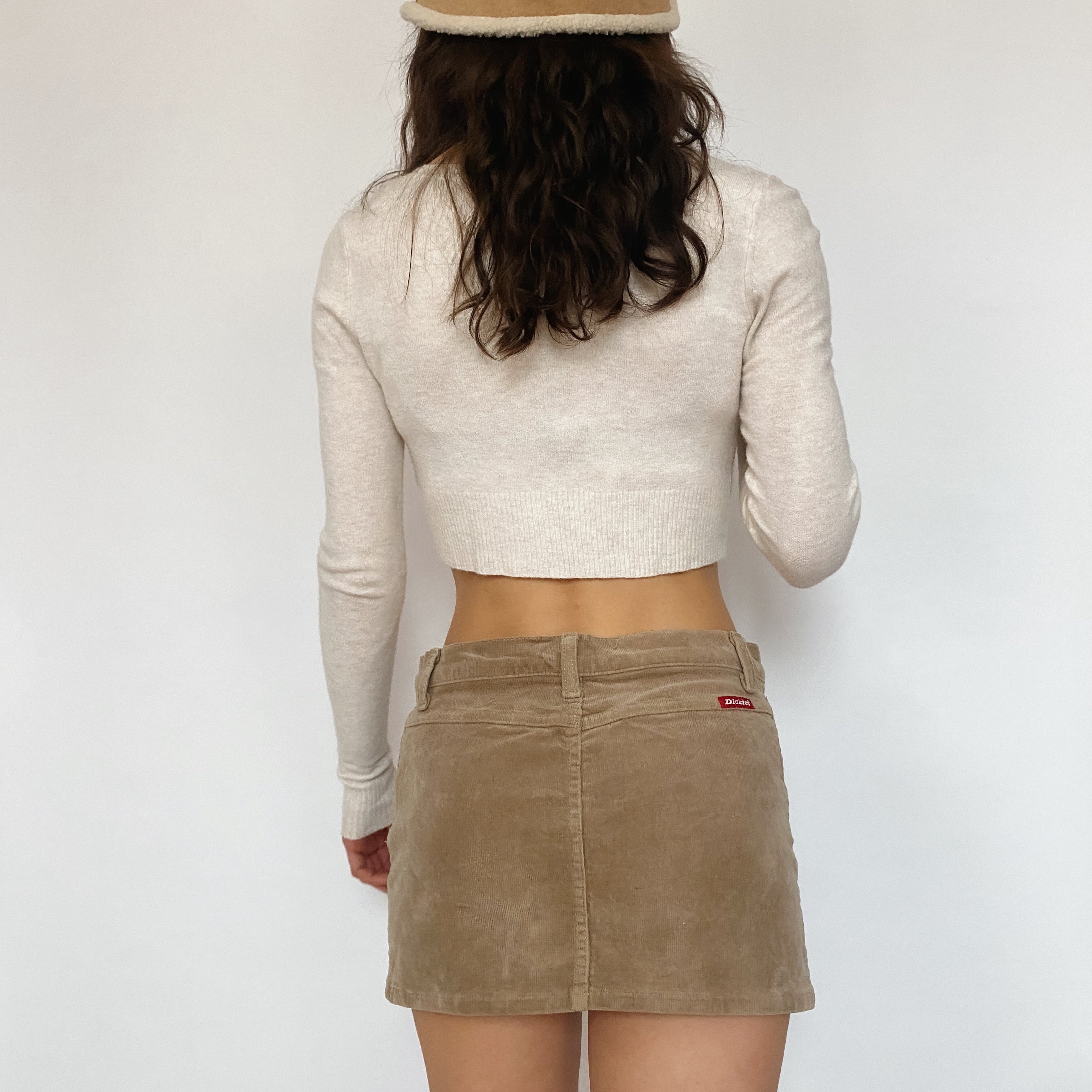dickies corduroy mini skirt - size 3