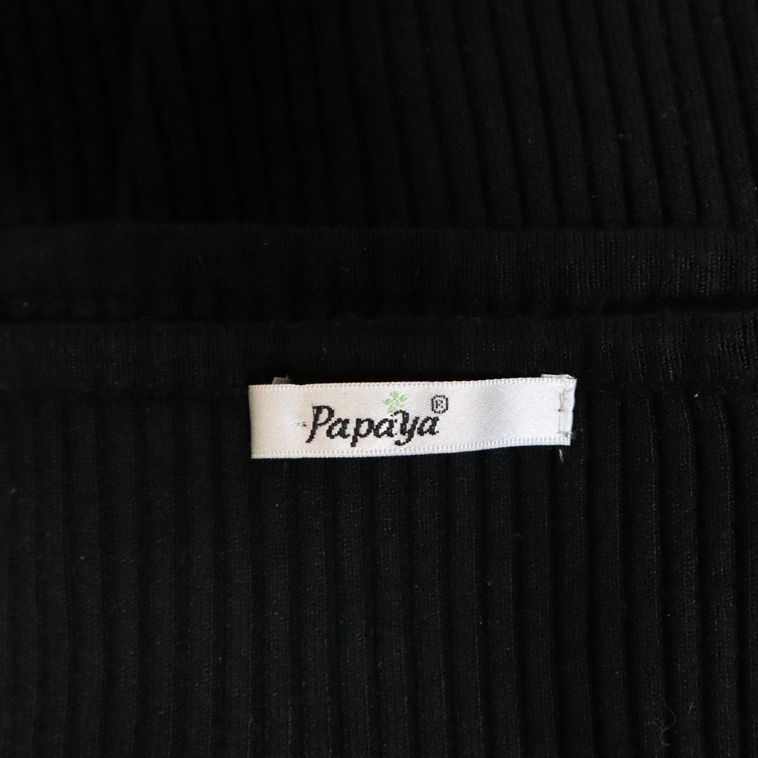 Y2K Black Ribbed Off the Shoulder Top (S)