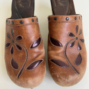 Leather flower clogs - 9
