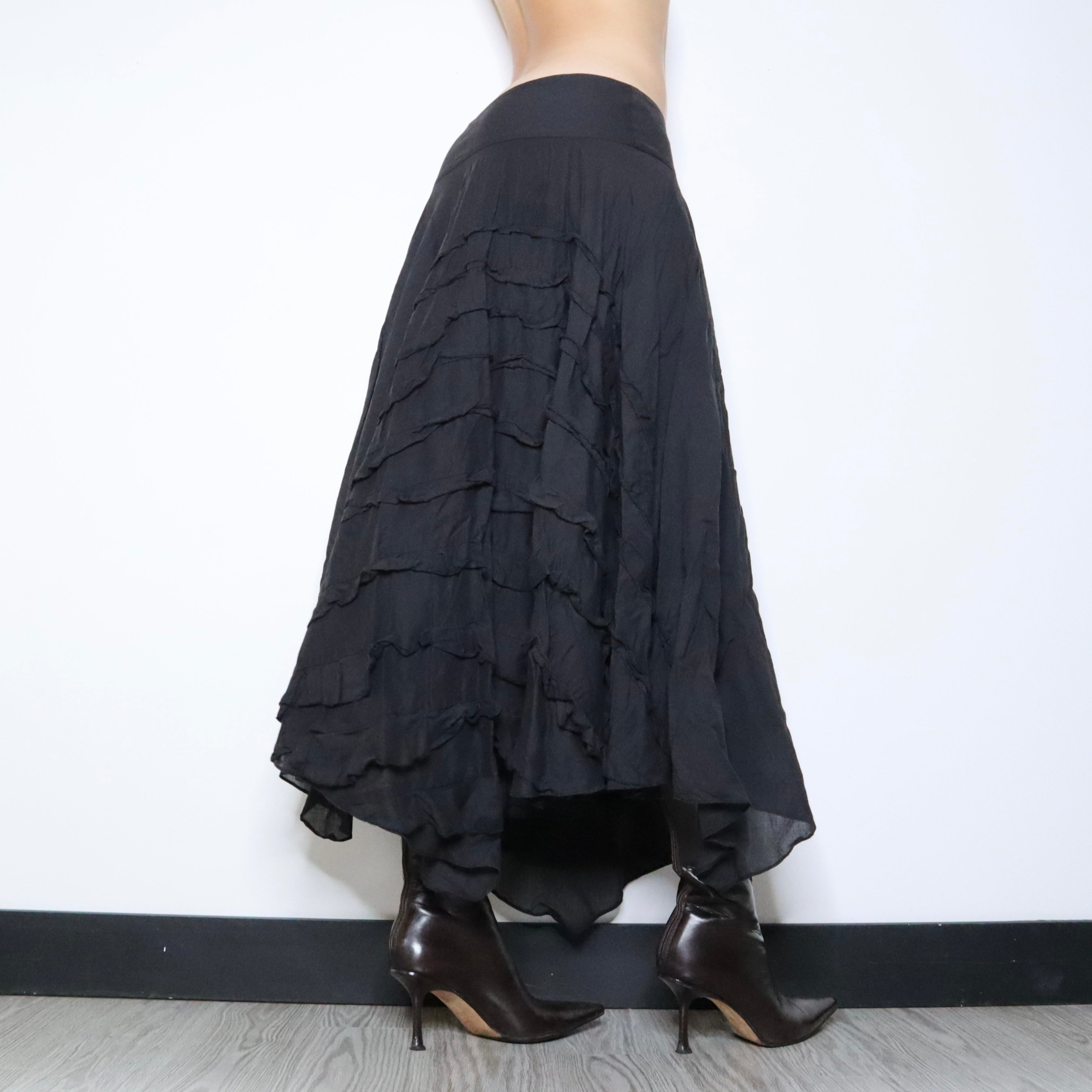 90s DKNY Whimsigoth Maxi Skirt (M)