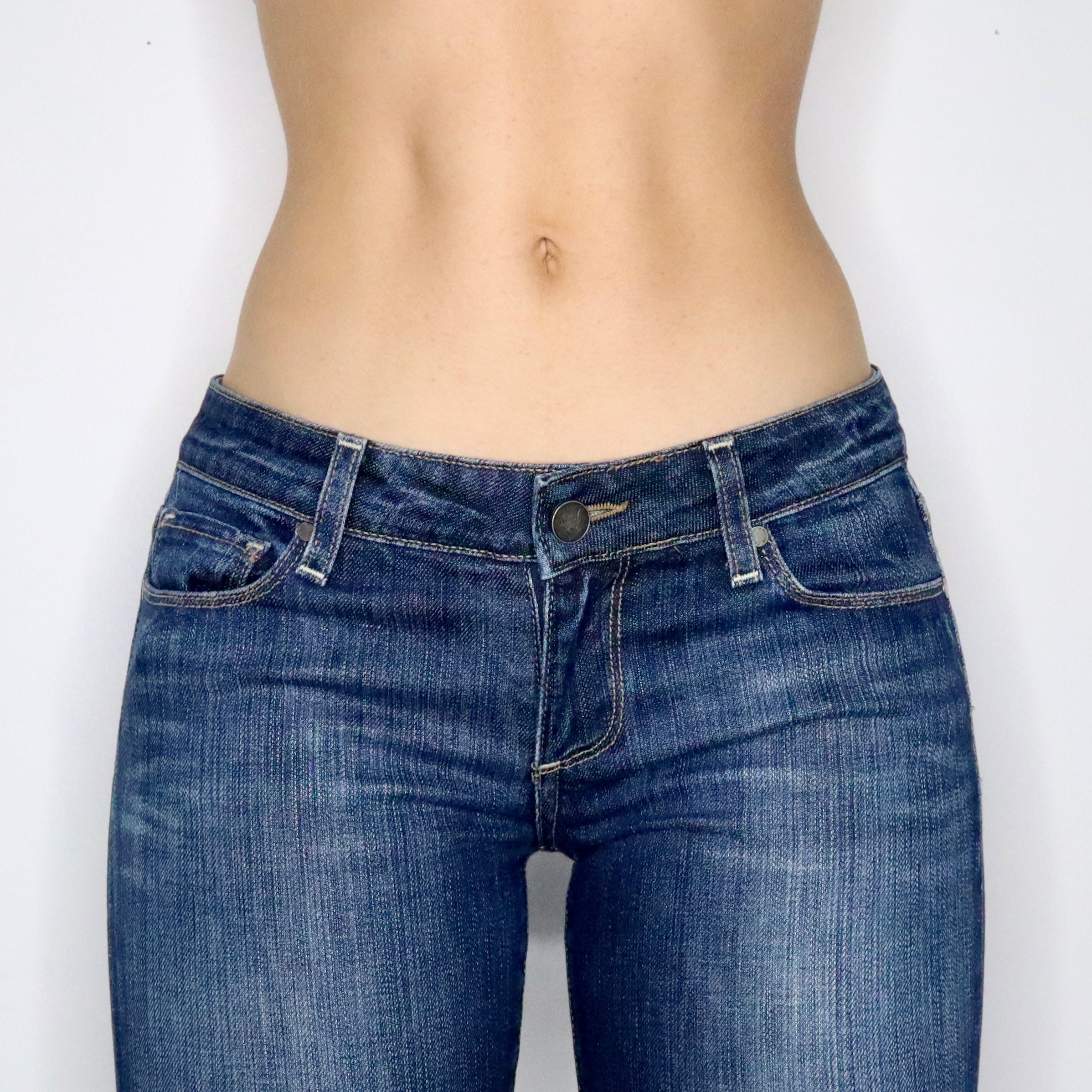 Y2K Low Rise Flared Jeans (Small)