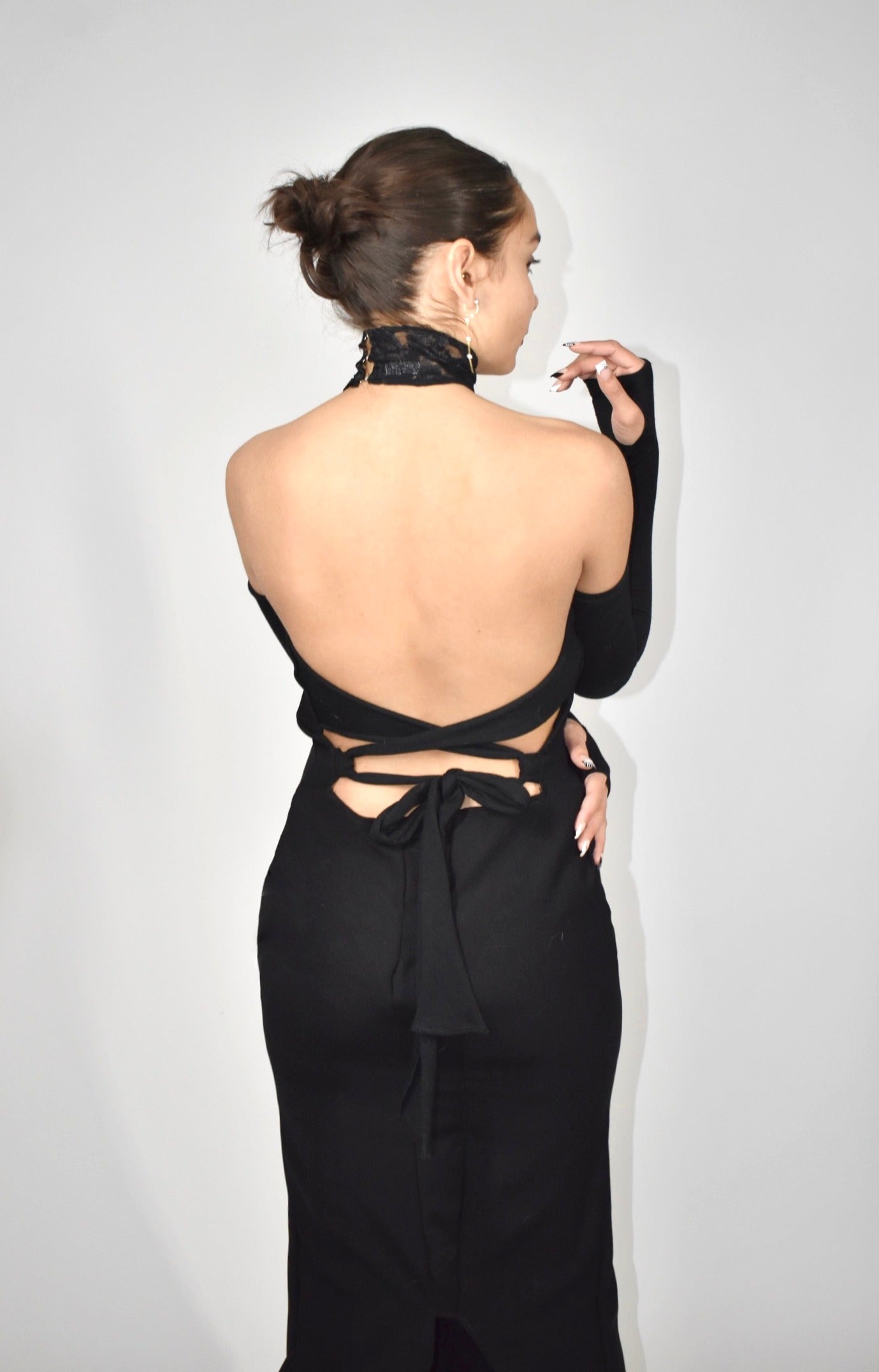 Black Opera Sleeves