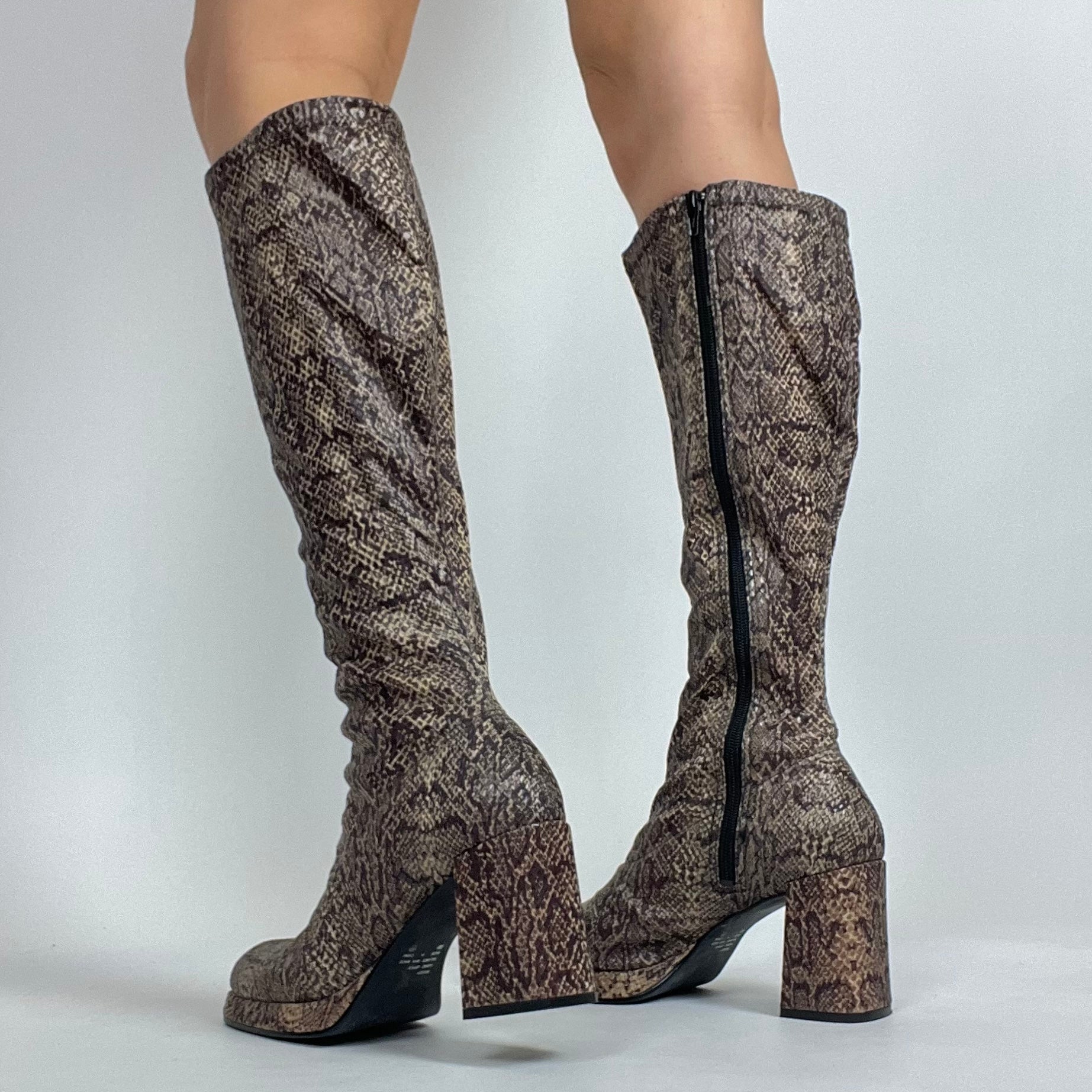 Mudd Brown Faux Leather Knee High Boots (SIZE 8.5)