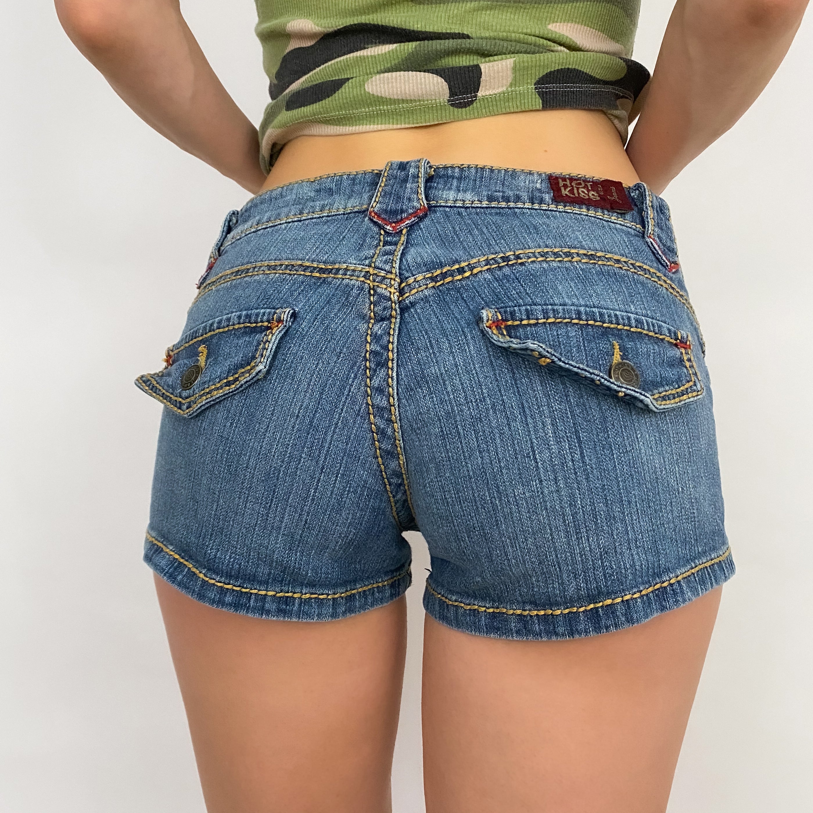 Y2K Hot Kiss Shorts - Small