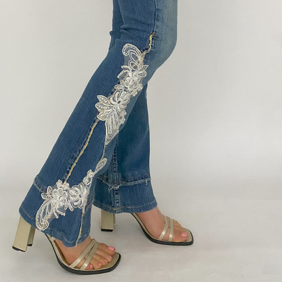 y2k lace trim low rise jeans - extra small