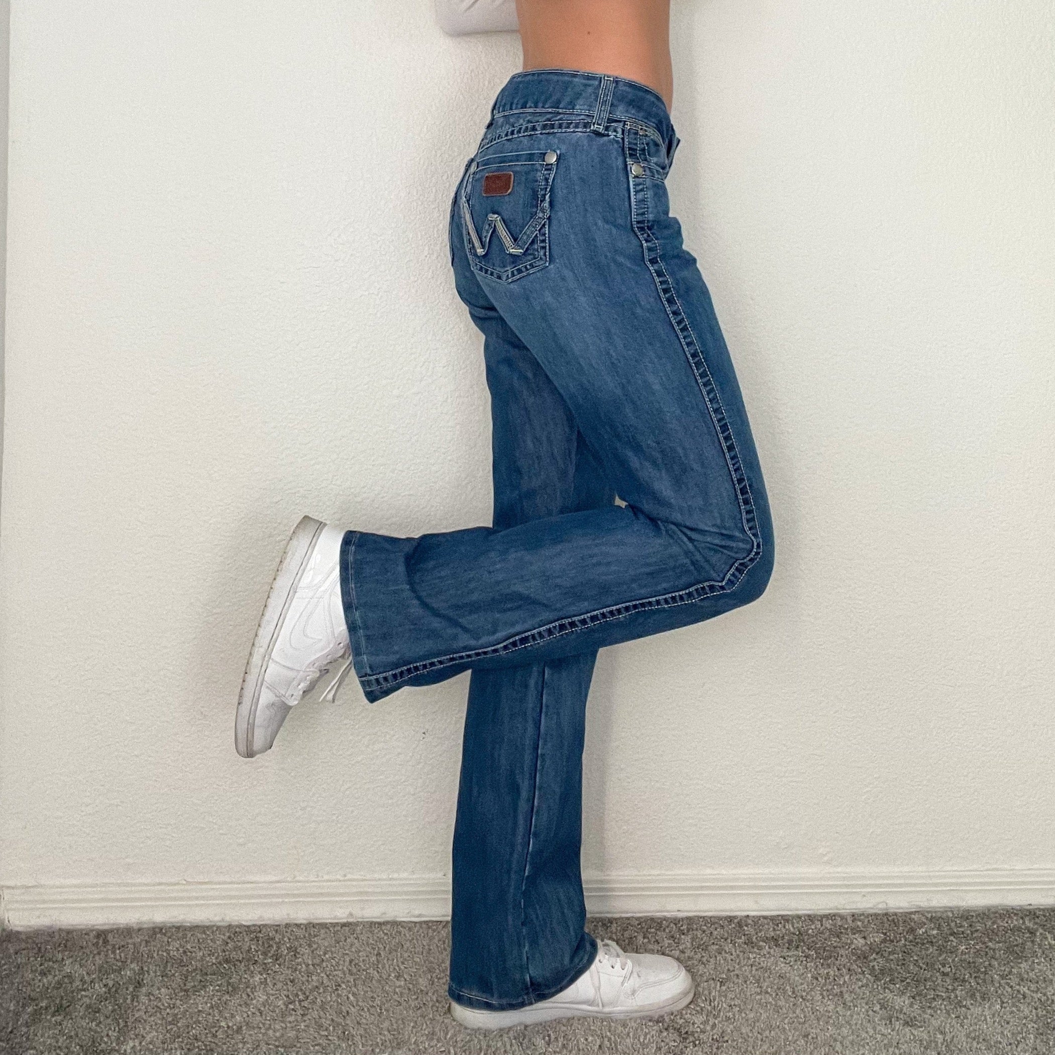 Wrangler Y2K Low Rise Flare Jeans