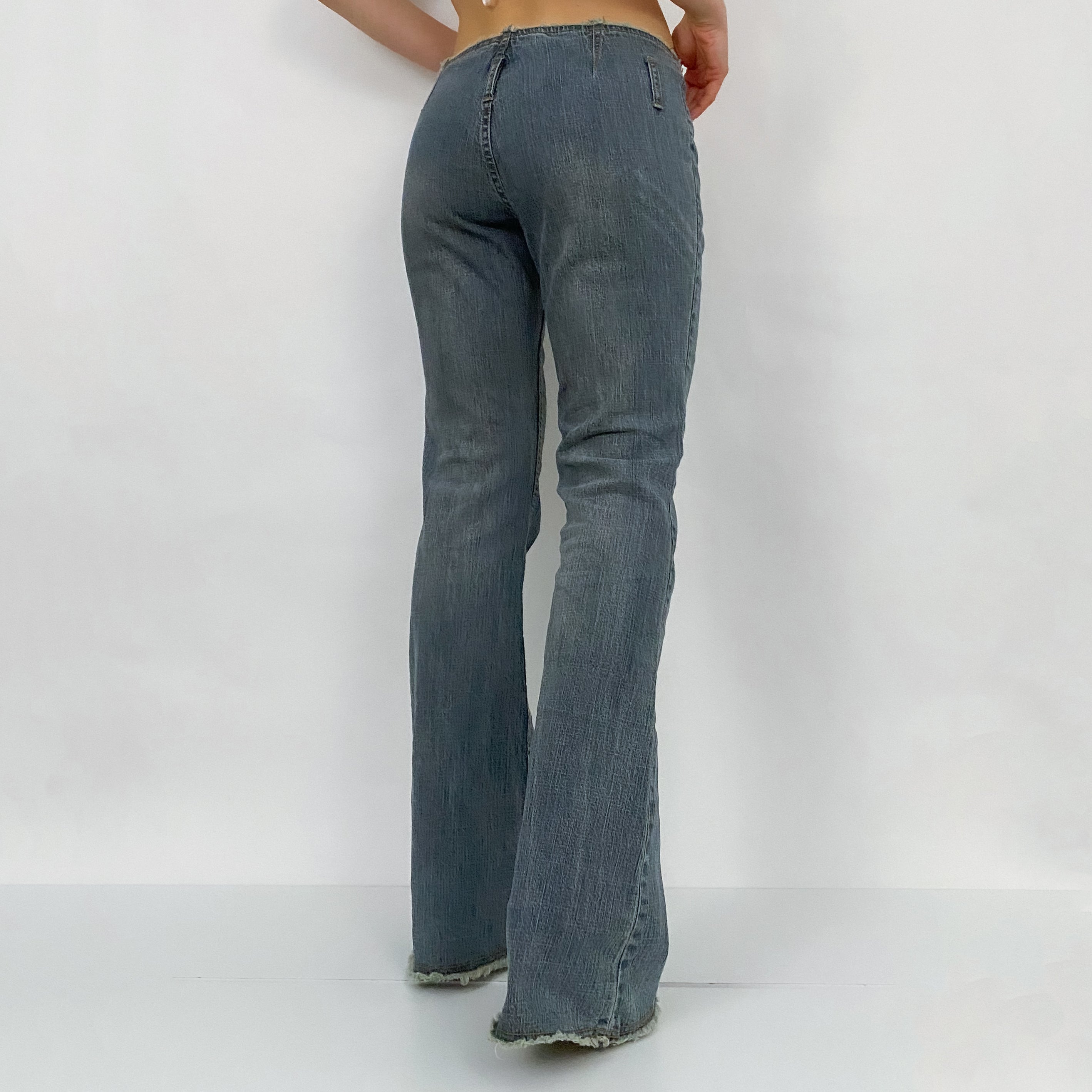 Zana Di Low Rise Frayed Jeans