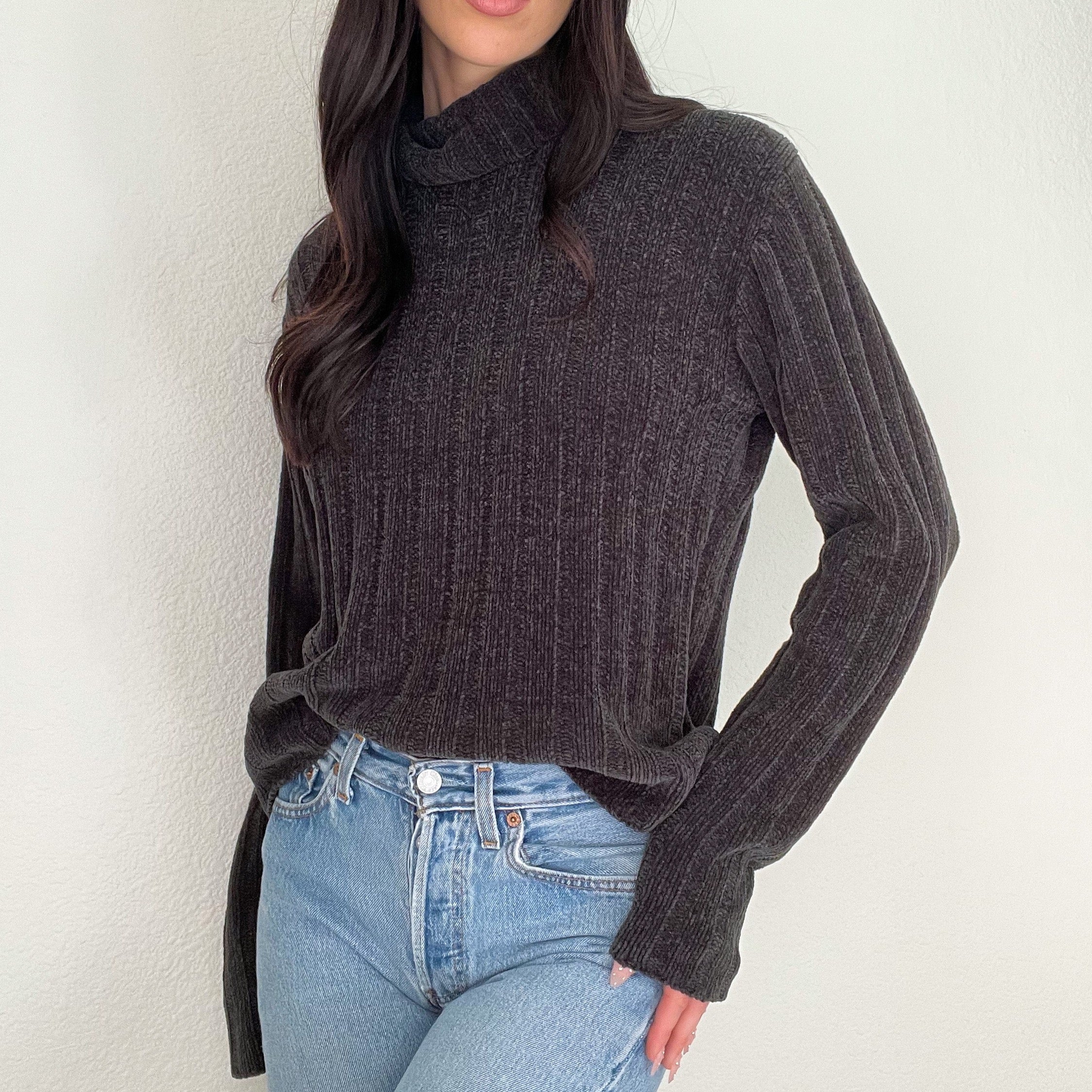 2000s Turtleneck Sweater