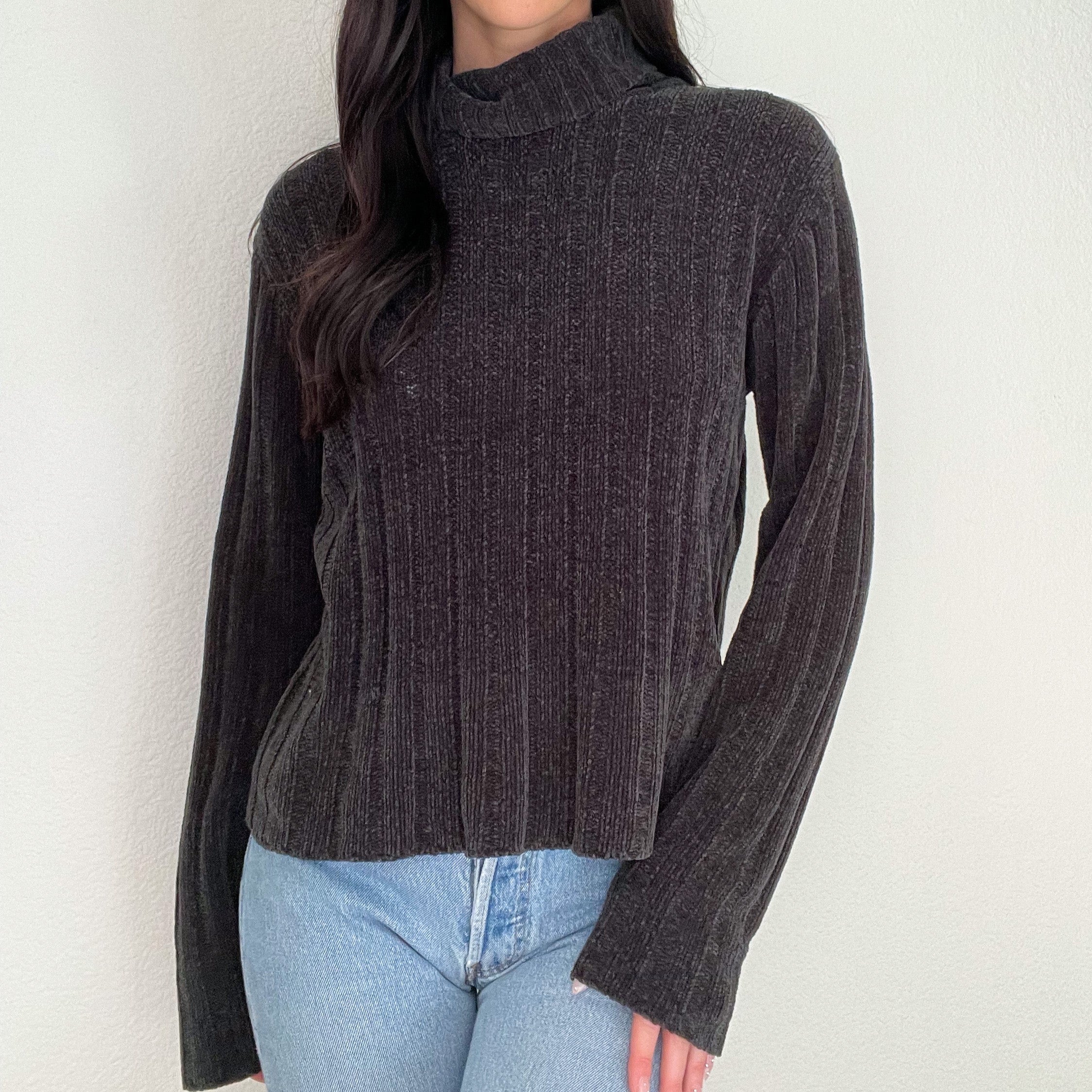 2000s Turtleneck Sweater