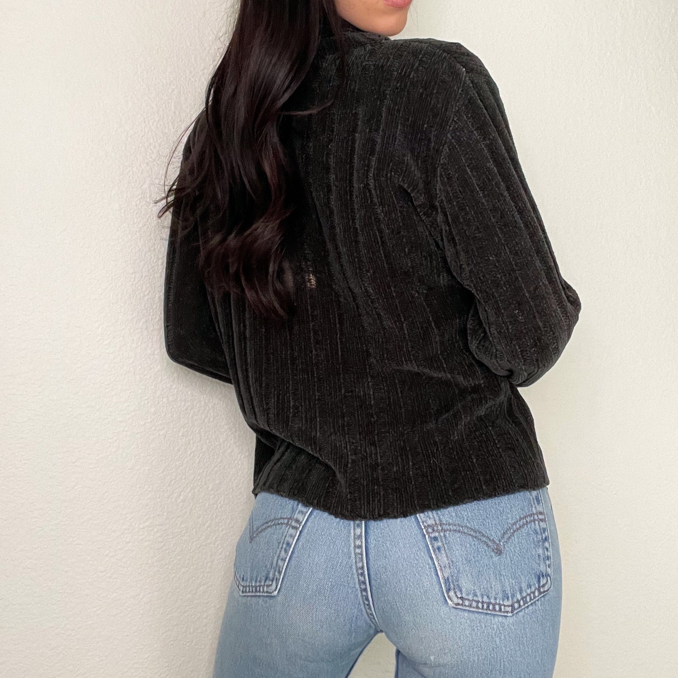 2000s Turtleneck Sweater