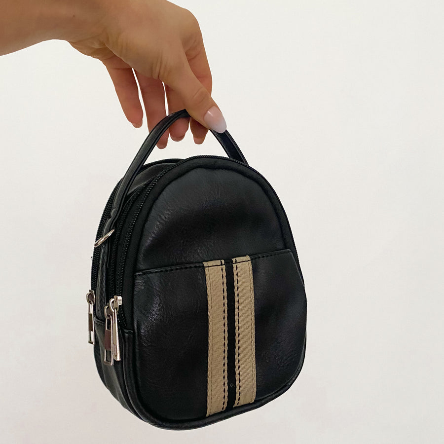 Vintage Black Leather Circle Handbag