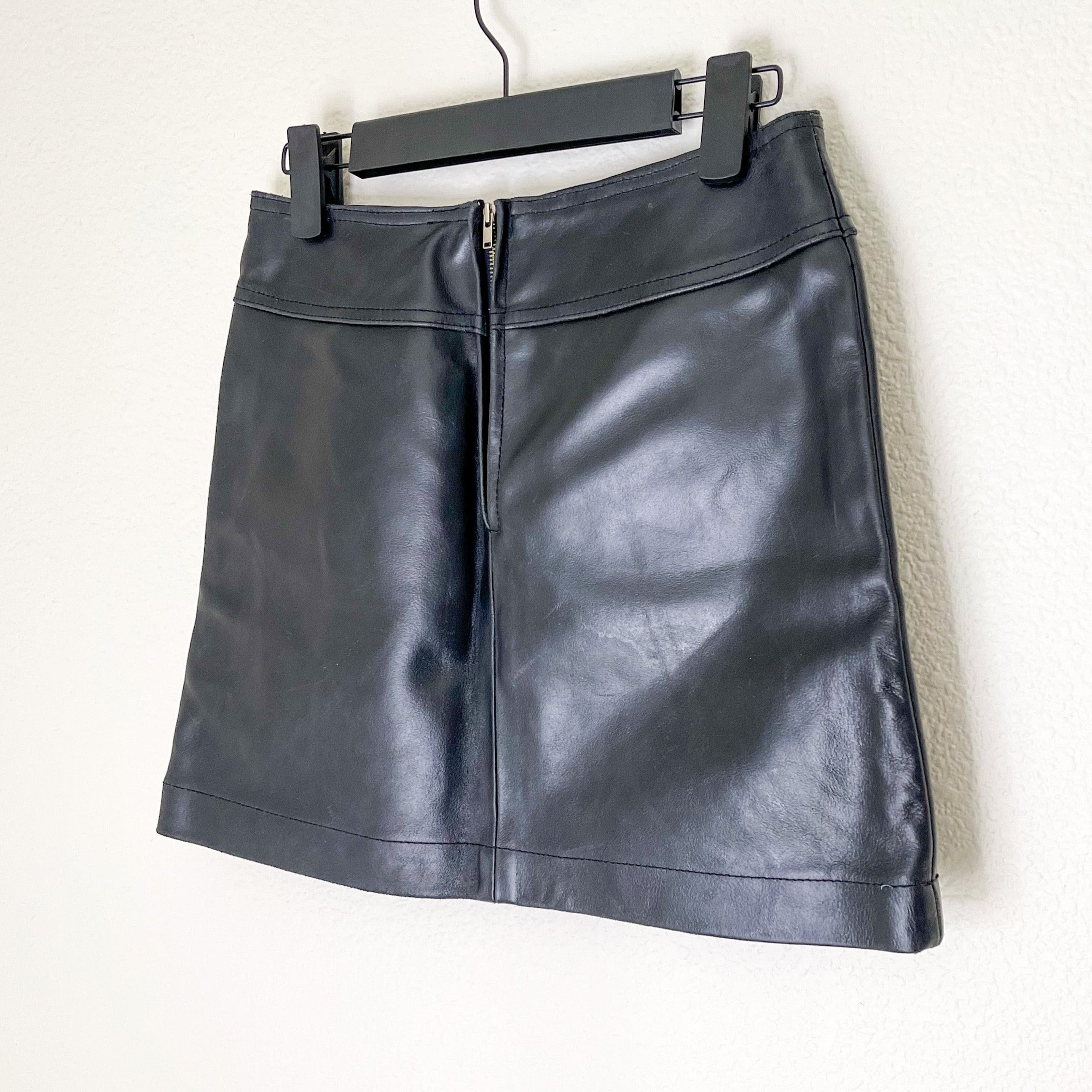Deadstock Gap 90s Leather Mini Skirt
