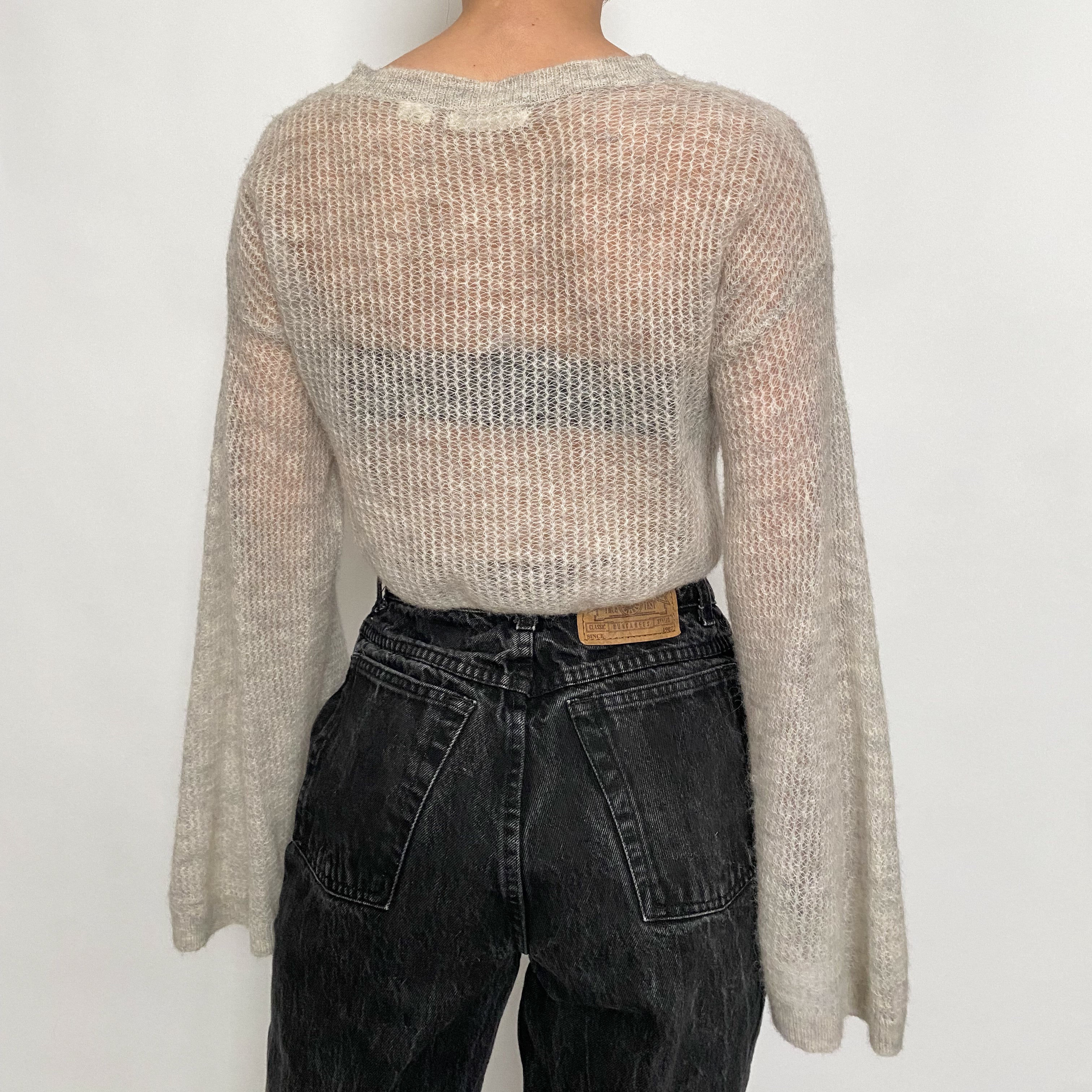 bell sleeve cropped sweater - xs