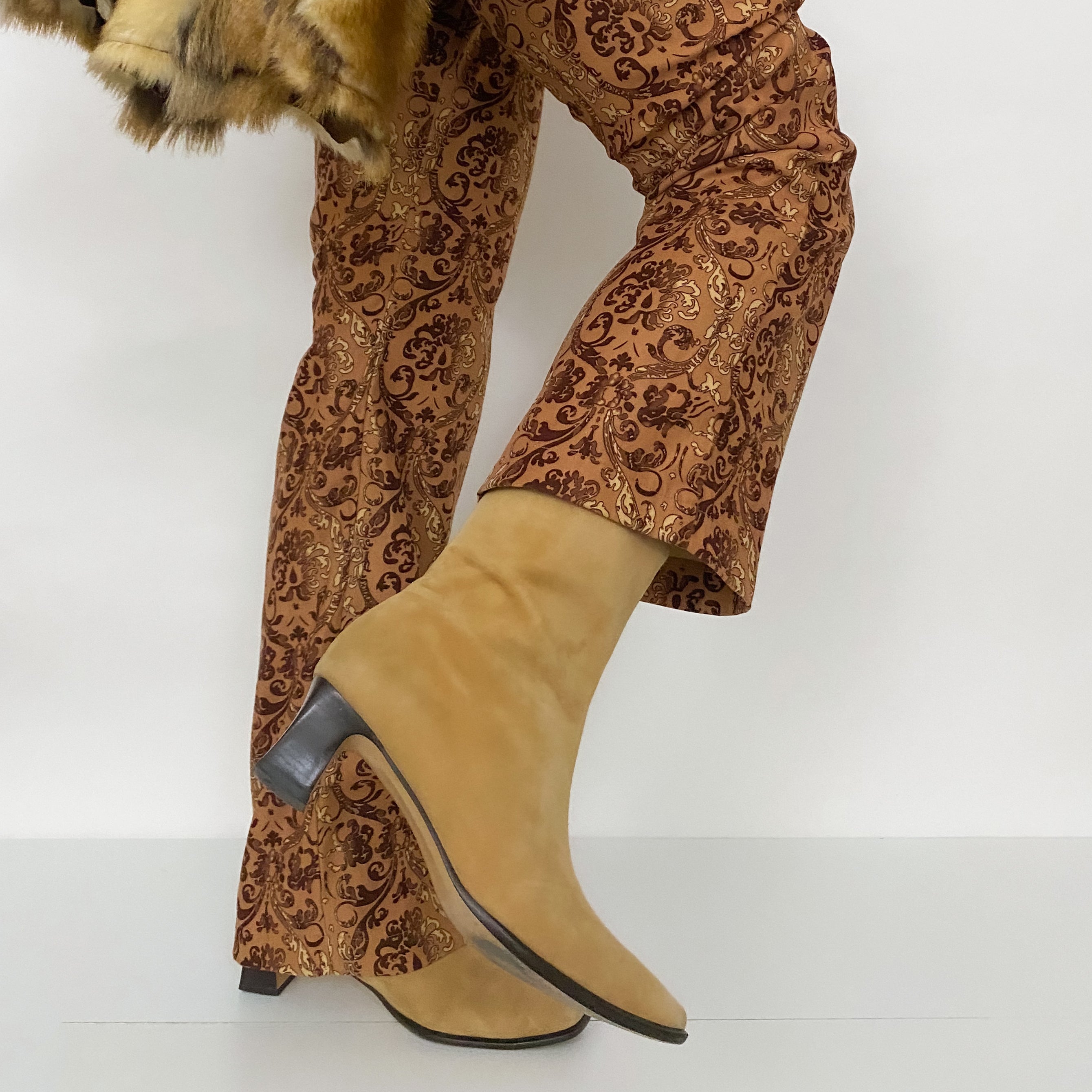 Vintage Tan Suede Boots