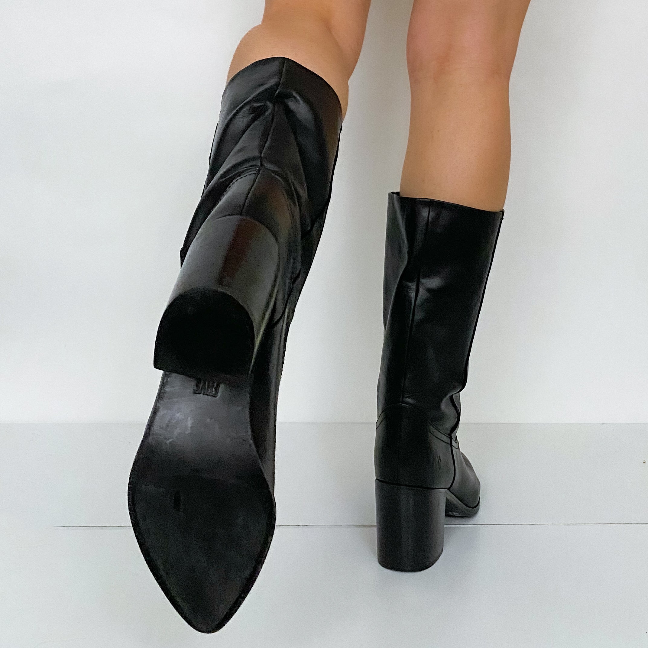 Frye Flynn Mid Pull On Boots