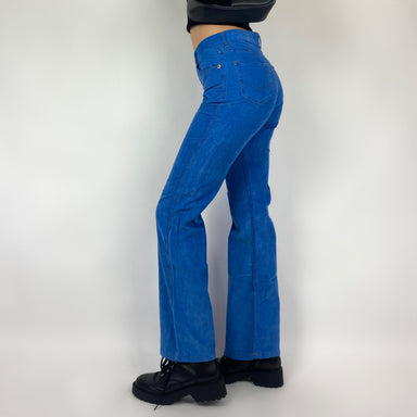 Women's Flare Jeans, Y2K Indie Aesthetic Vintage Denim Pants Mid Waist  Bell-Bottom Trousers for Lady, Blue, Medium : : Clothing, Shoes &  Accessories