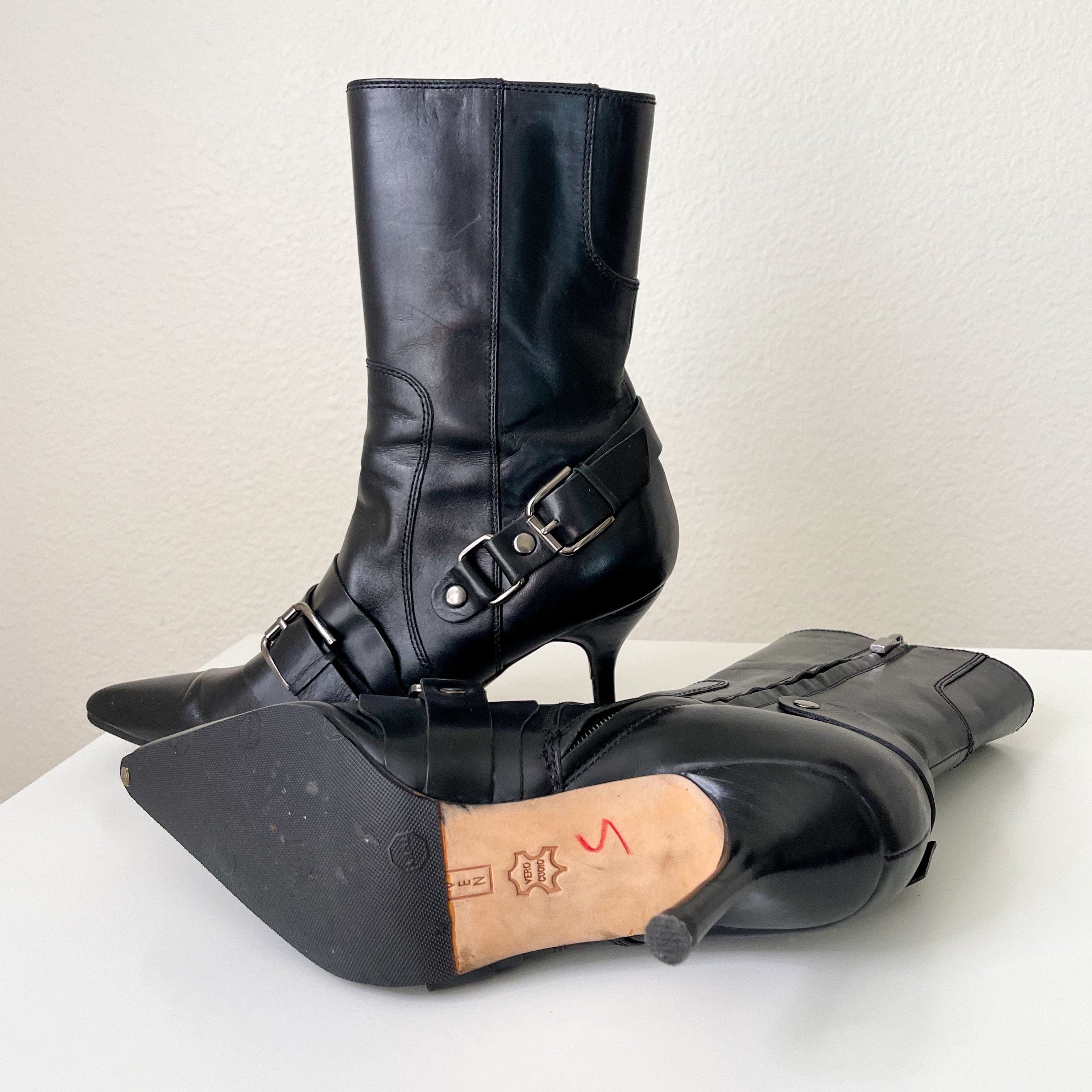 Black Y2K Steve Madden Calf Boots