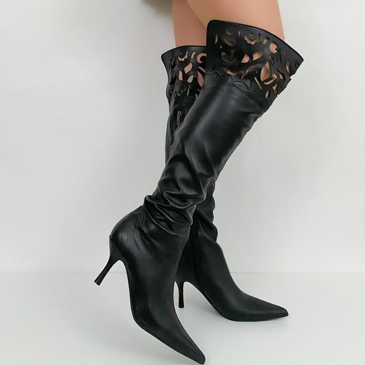 Leather overknee boots black